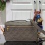 LV Pochette Metis East West m25910
