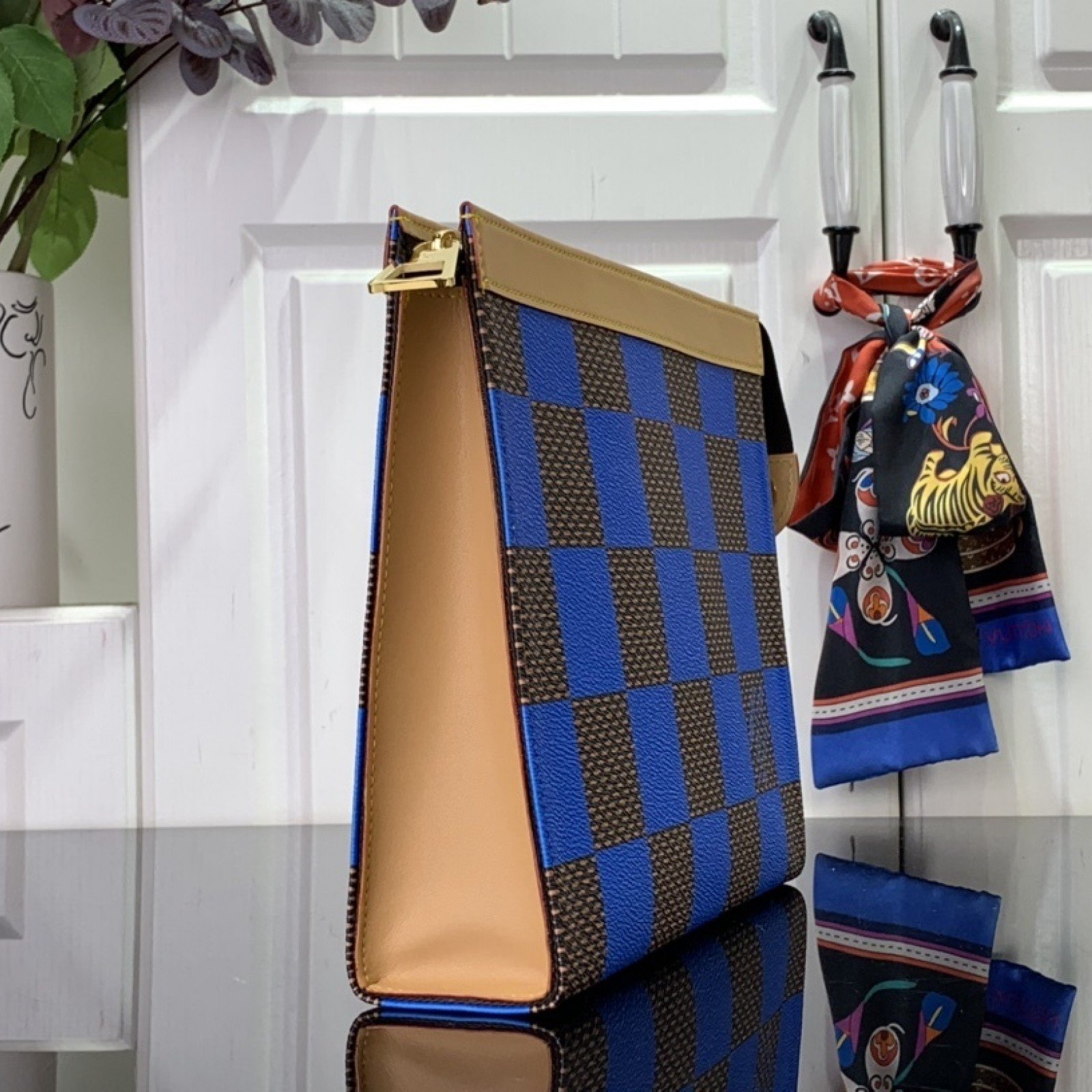 LV Pochette Voyage MM N40539