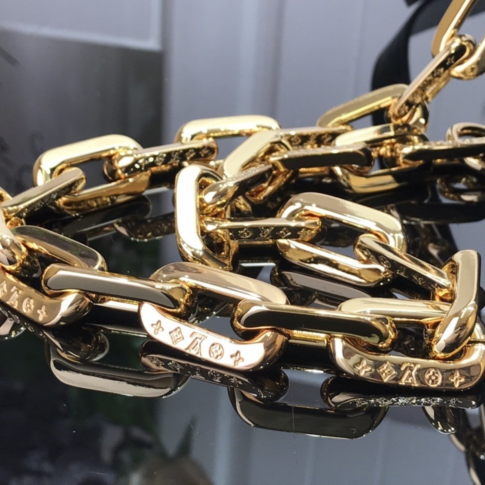 LV RENDEZ-VOUS M57743