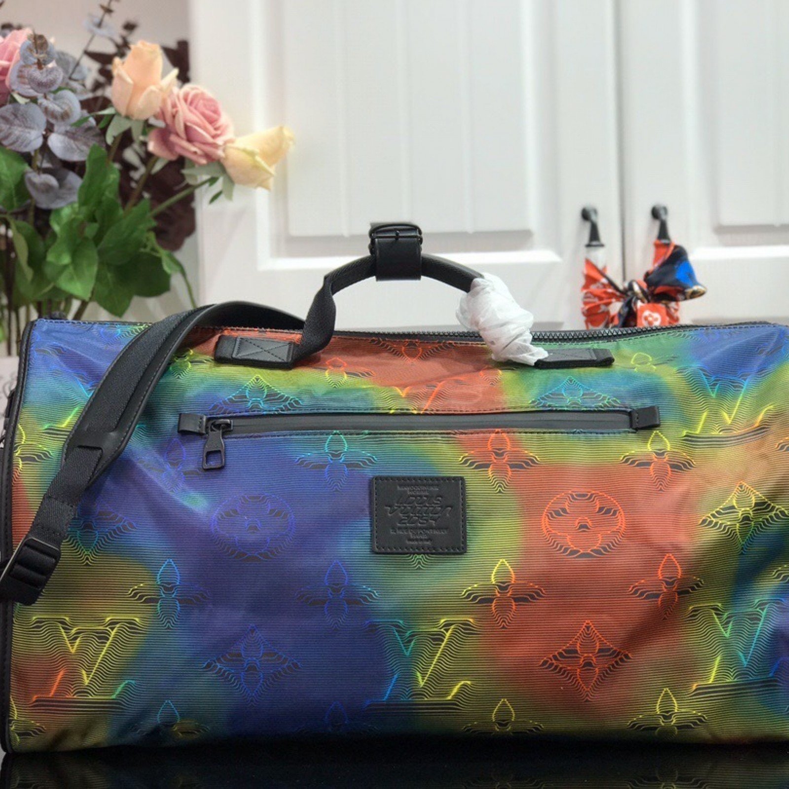 LV REVERSIBLE KEEPALL BANDOULIERE 50 M44939