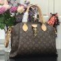 LV RIVOLI MM M44546