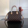 LV RIVOLI MM M44546
