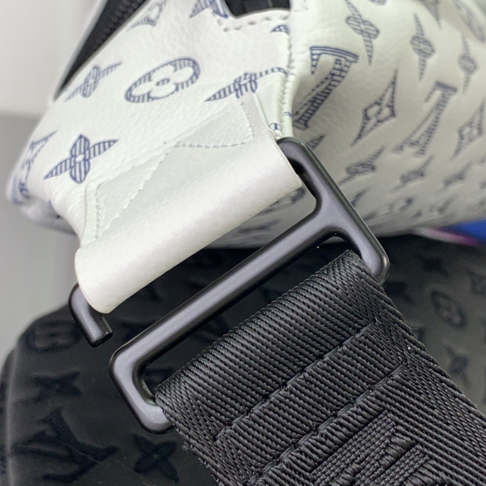 LV Rush Bumbag M25227