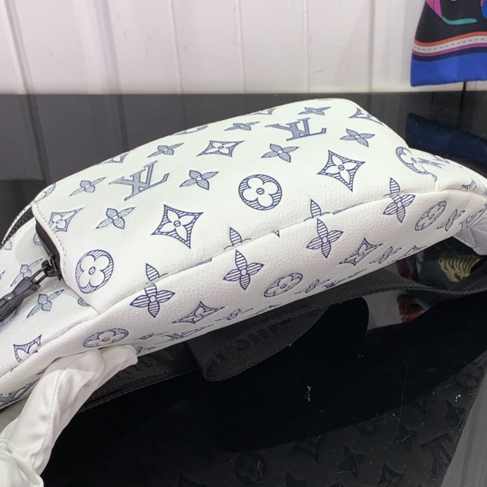 LV Rush Bumbag M25227