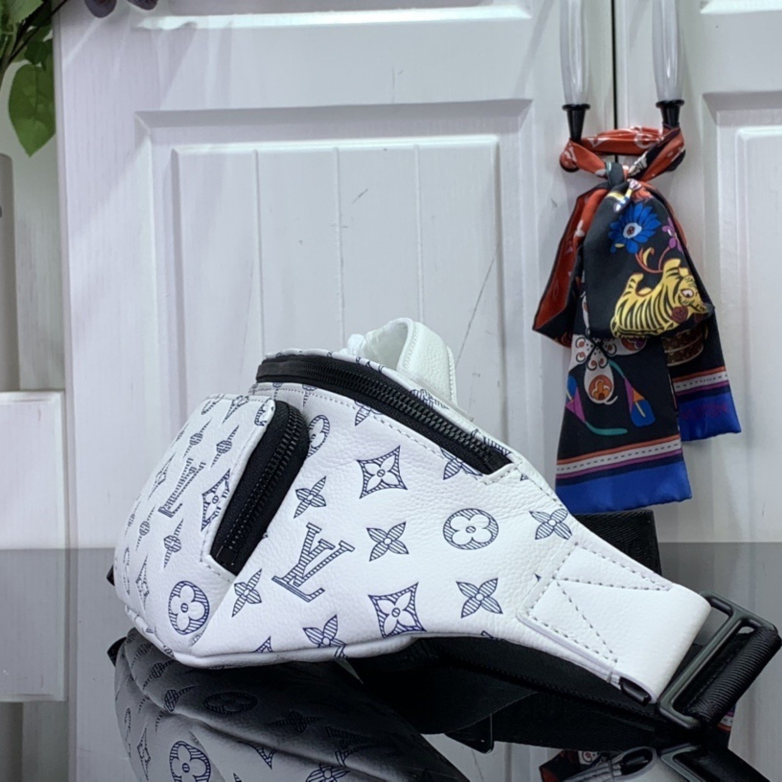 LV Rush Bumbag M25227