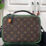 LV S LOCK MESSENGER M46246