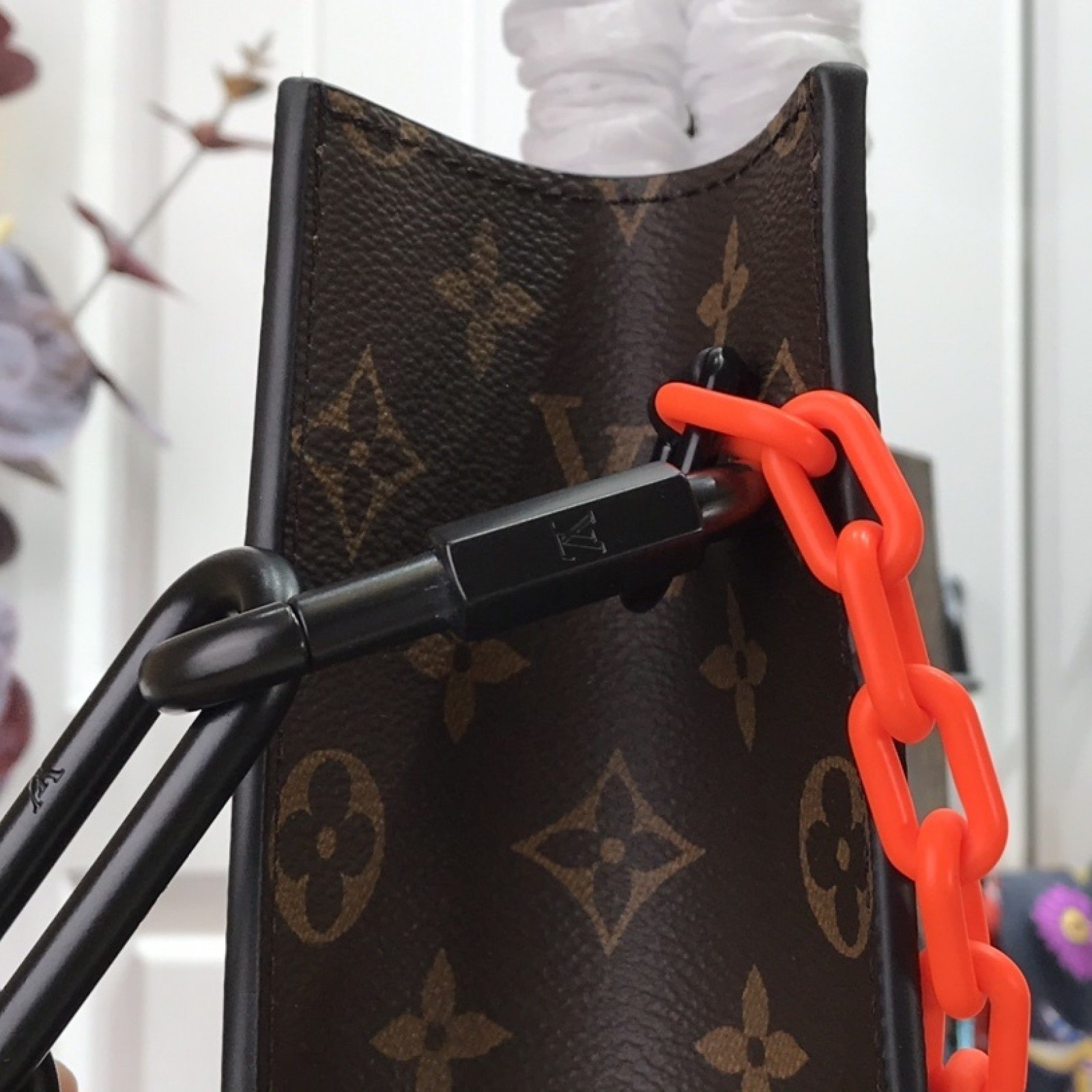 LV SAC PLAT M45667