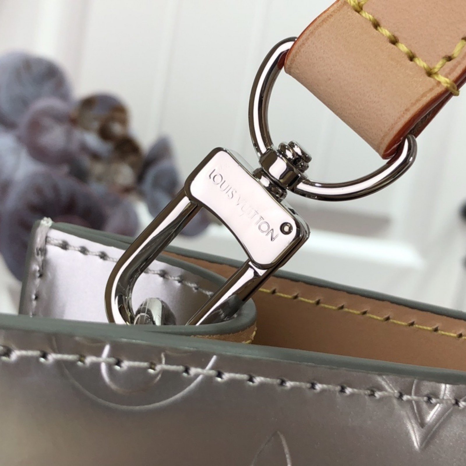 LV SAC PLAT M45884