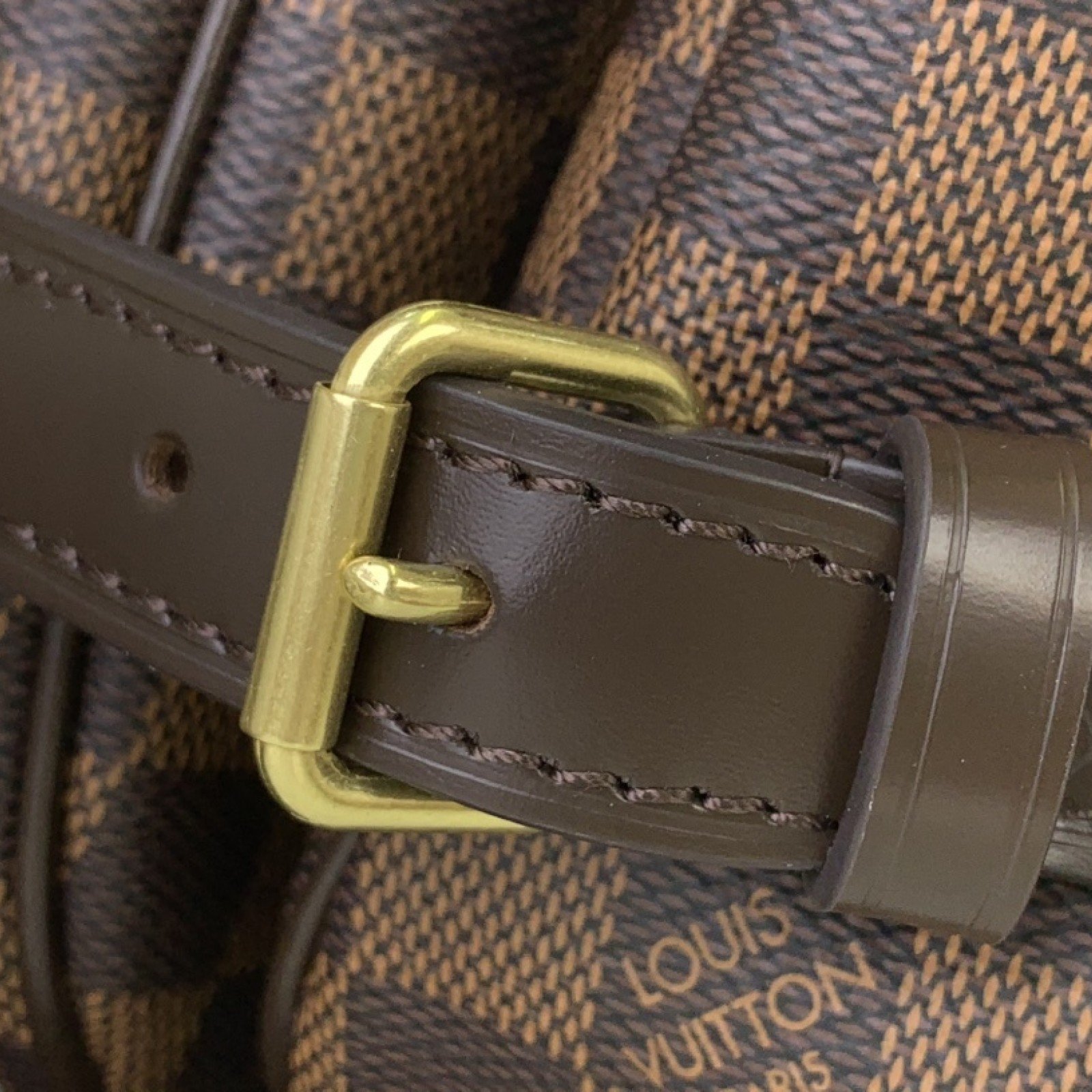 LV SAUMUR M40710
