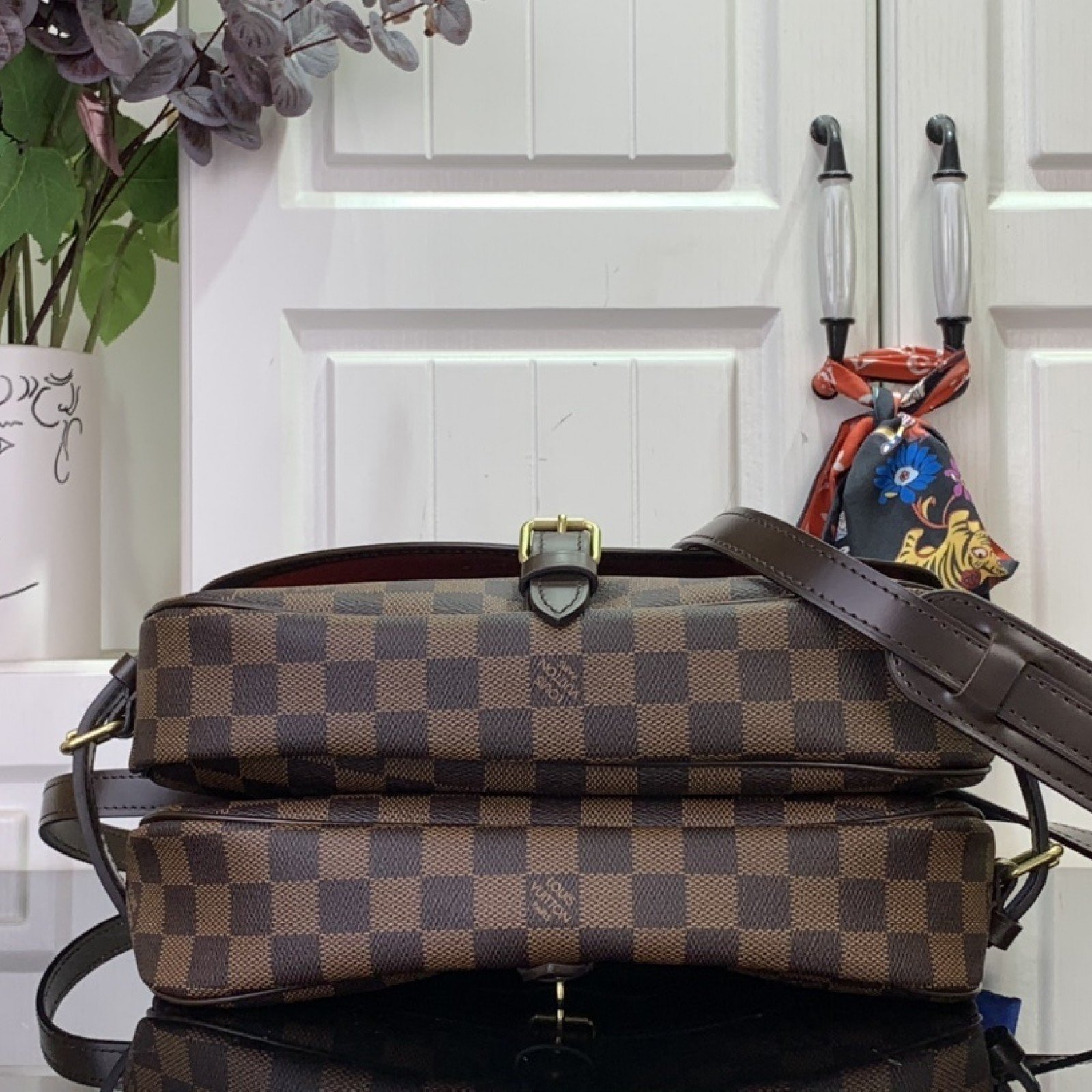 LV SAUMUR M40710