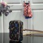 LV SHOULDER BAG M40055
