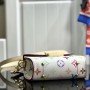 LV SHOULDER BAG M40660