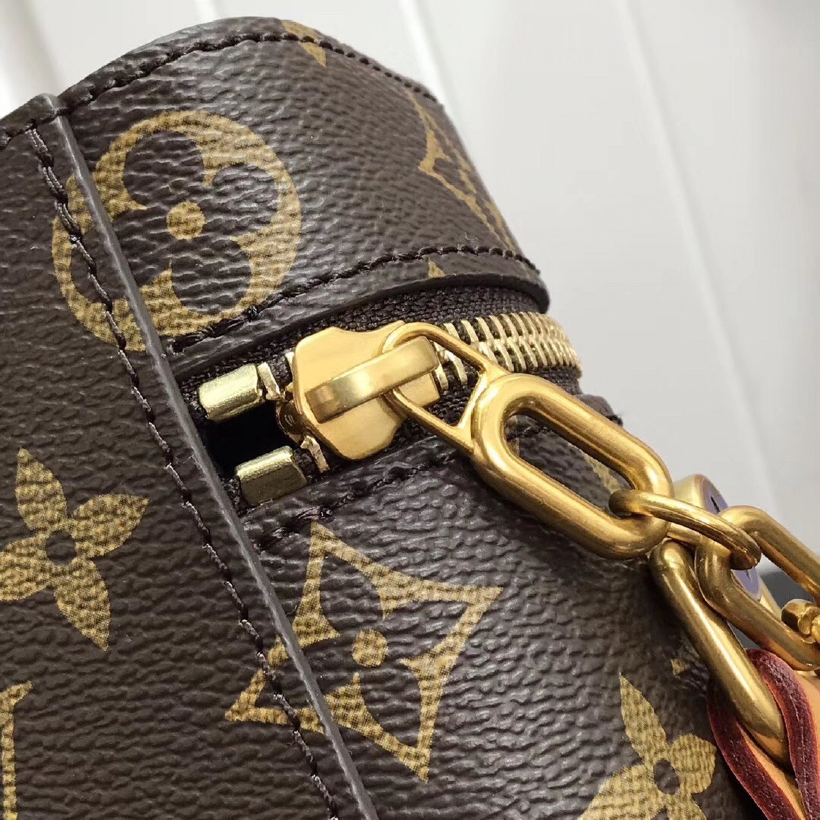 LV SHOULDER BAG M61112