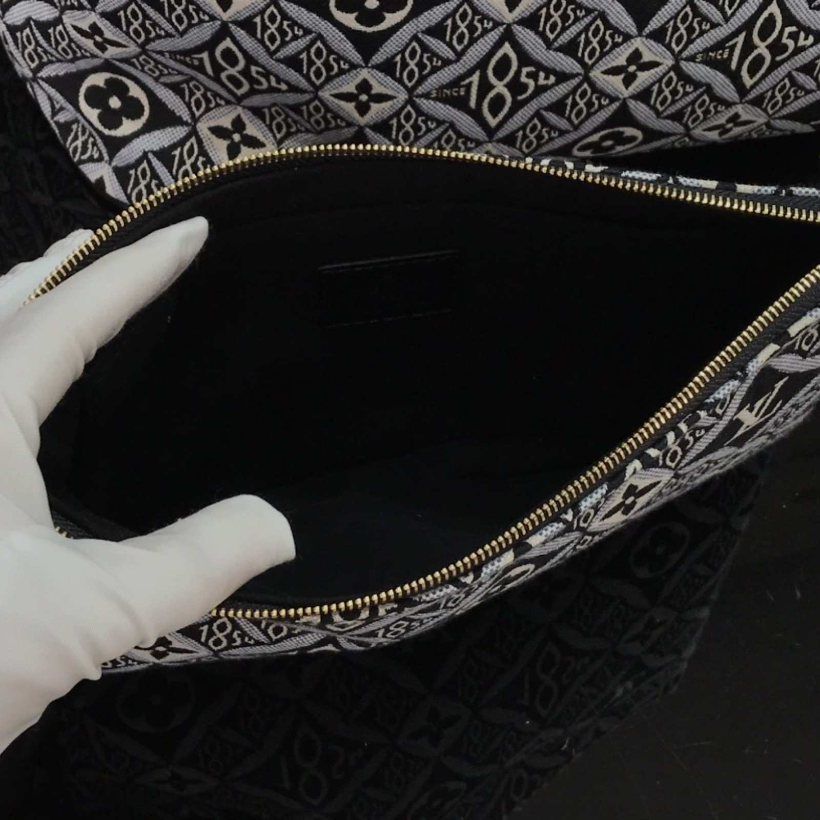 LV SINCE 1854 NEVERFULL MM M57230