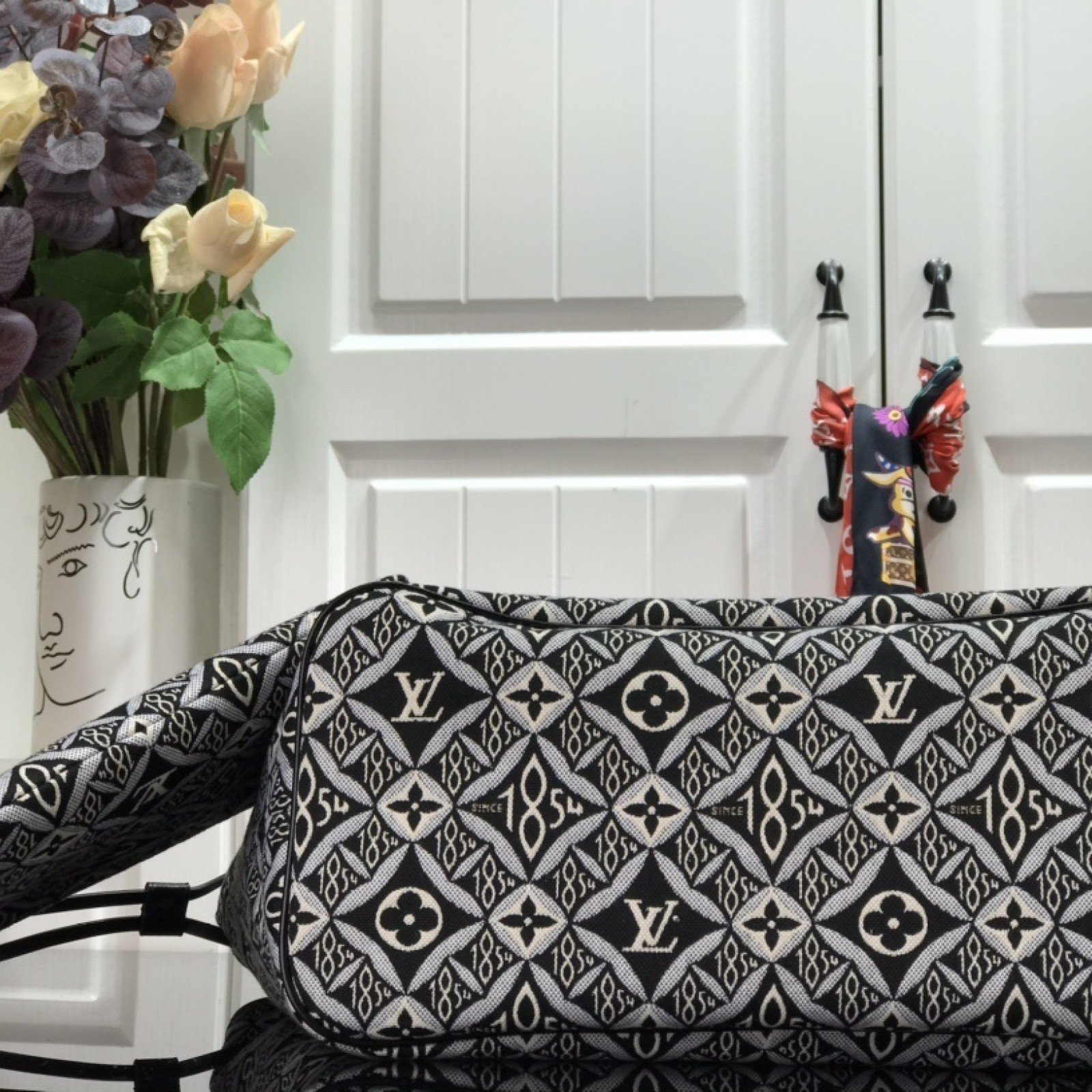 LV SINCE 1854 NEVERFULL MM M57230