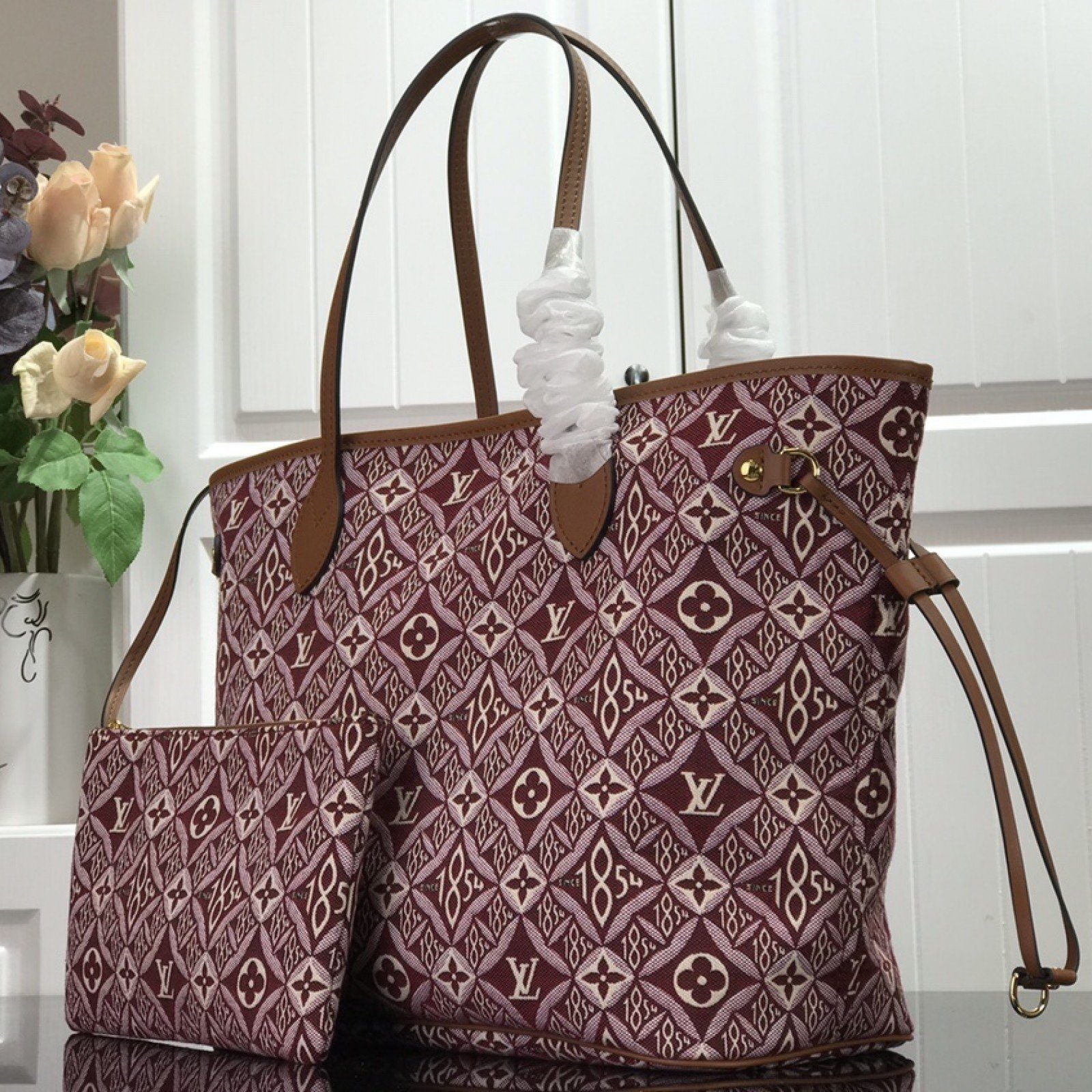 LV SINCE 1854 NEVERFULL MM M57230