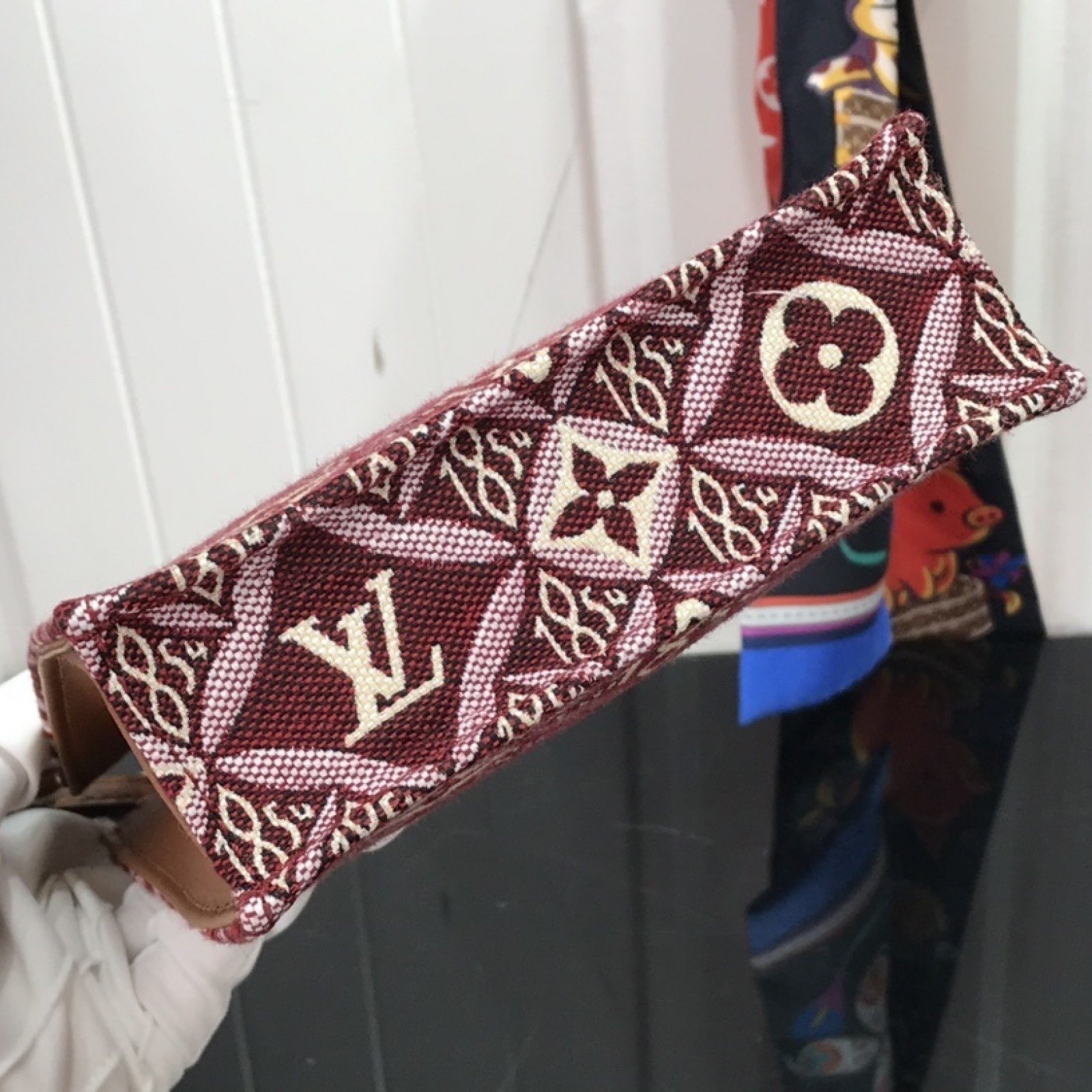 LV SINCE 1854 PETIT SAC PLAT M80288