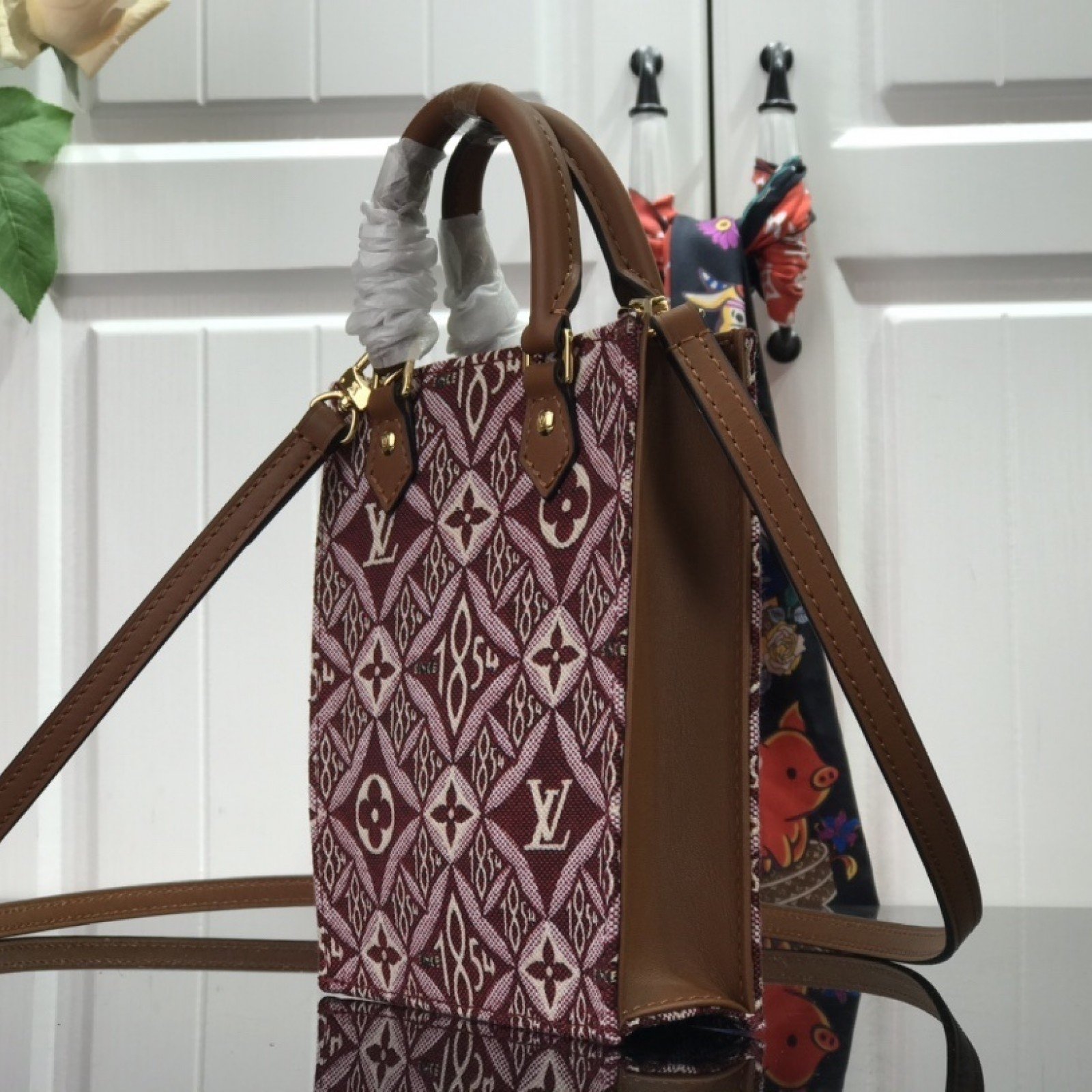 LV SINCE 1854 PETIT SAC PLAT M80288