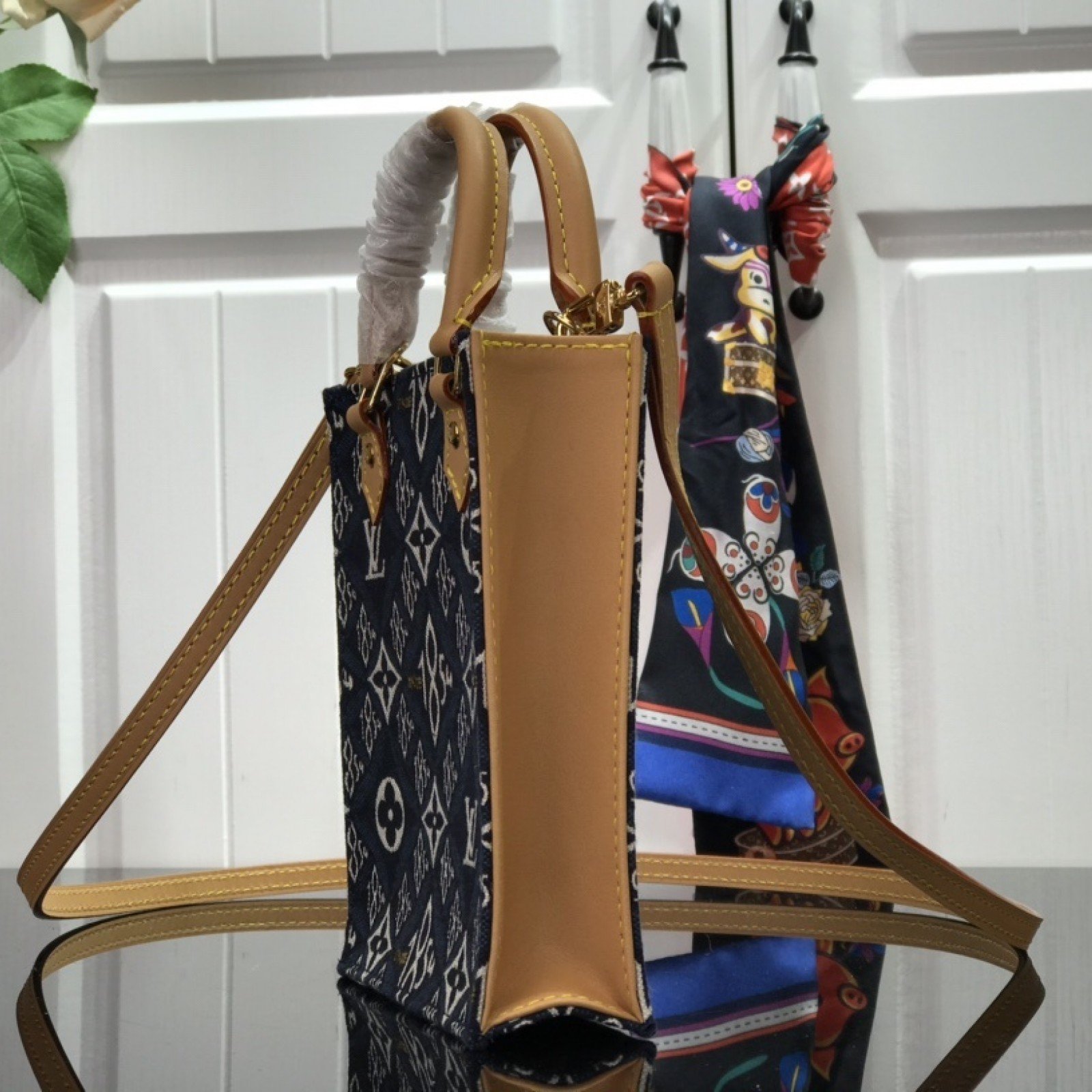 LV SINCE 1854 PETIT SAC PLAT M80288
