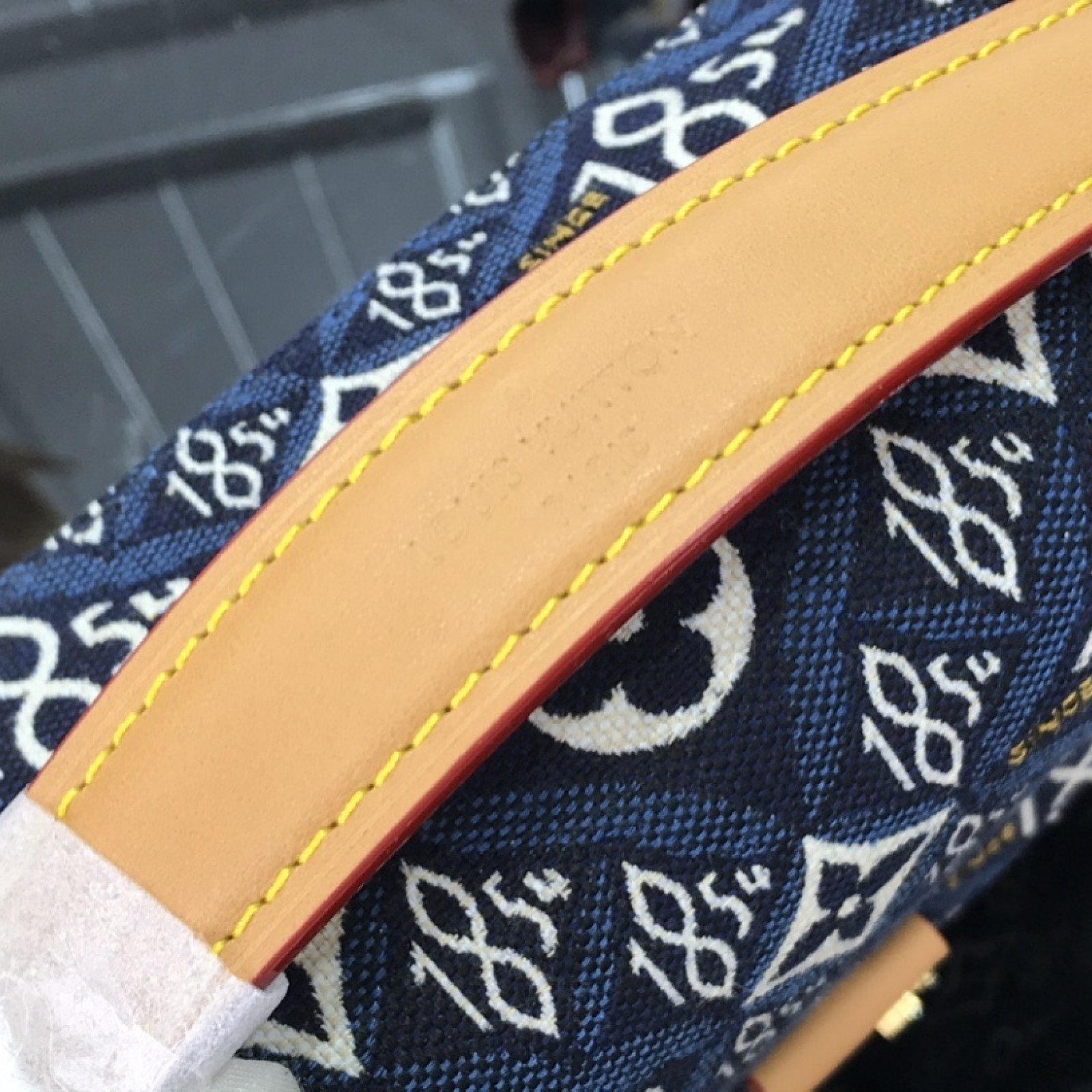 LV SINCE 1854 POCHETTE METIS M57395