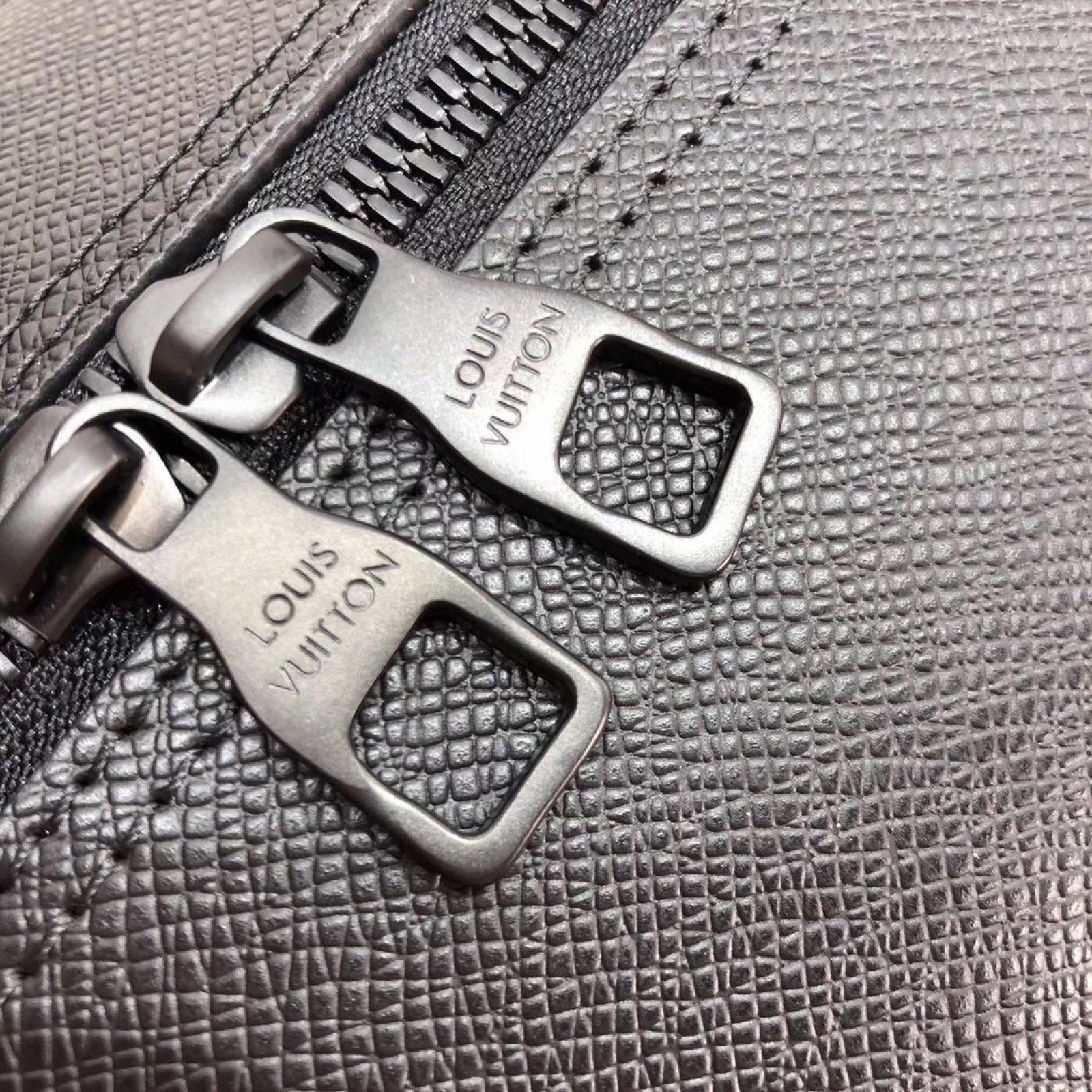 LV SOFT TRUNK BACKPACK PM M30337