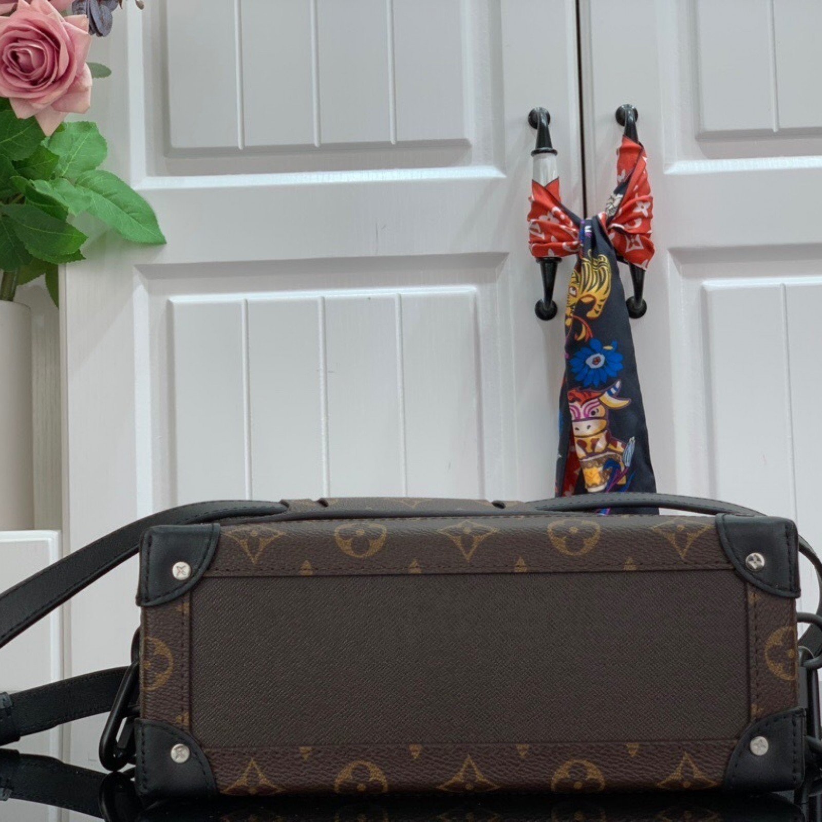 LV SOFT TRUNK M30582