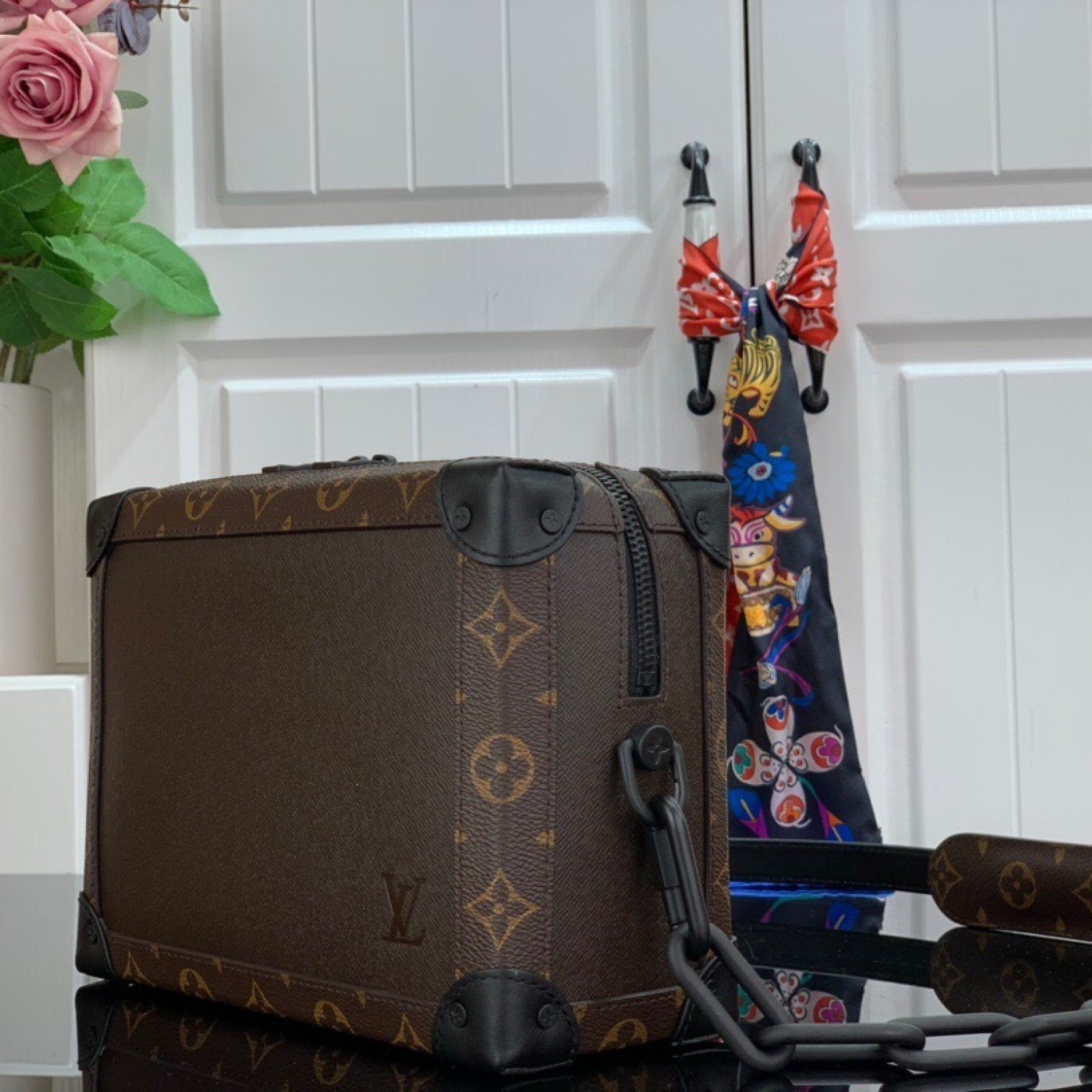 LV SOFT TRUNK M30582