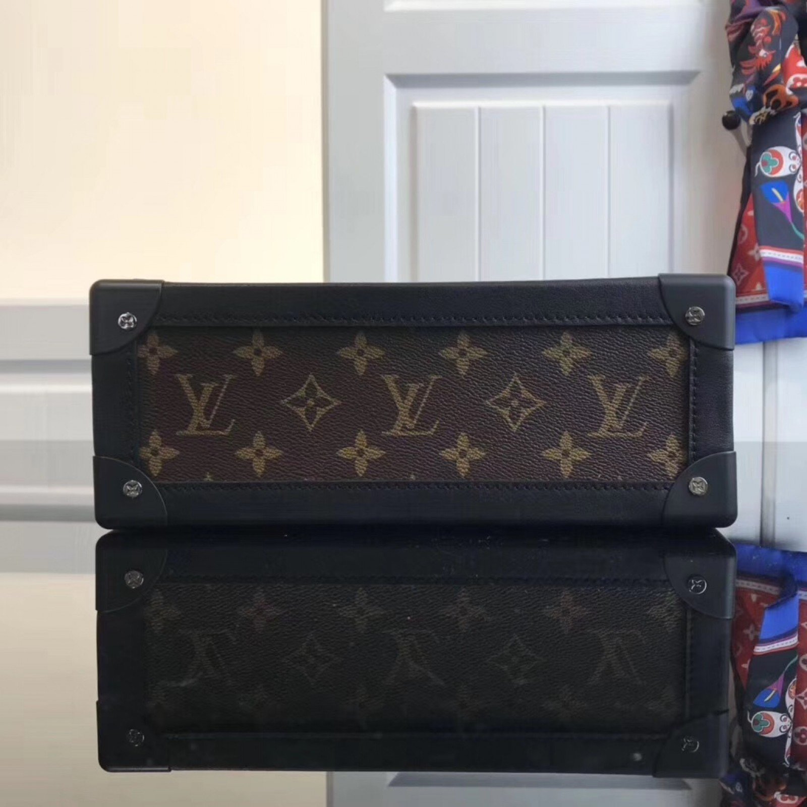 LV SOFT TRUNK M44478