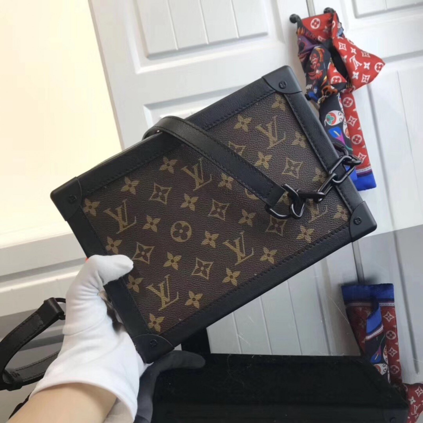 LV SOFT TRUNK M44478