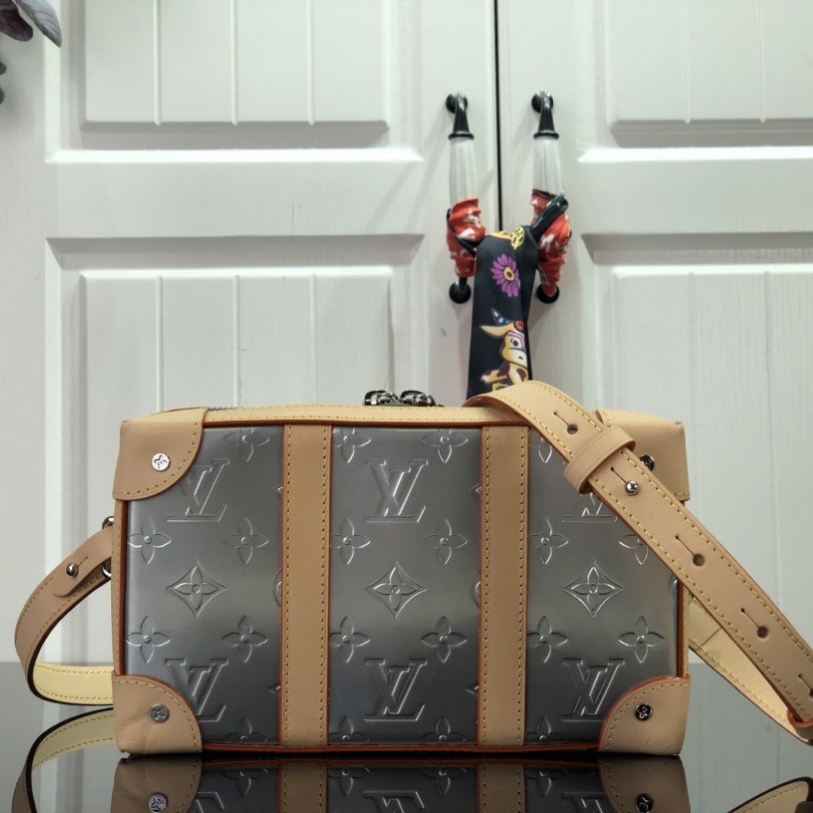LV SOFT TRUNK M45880