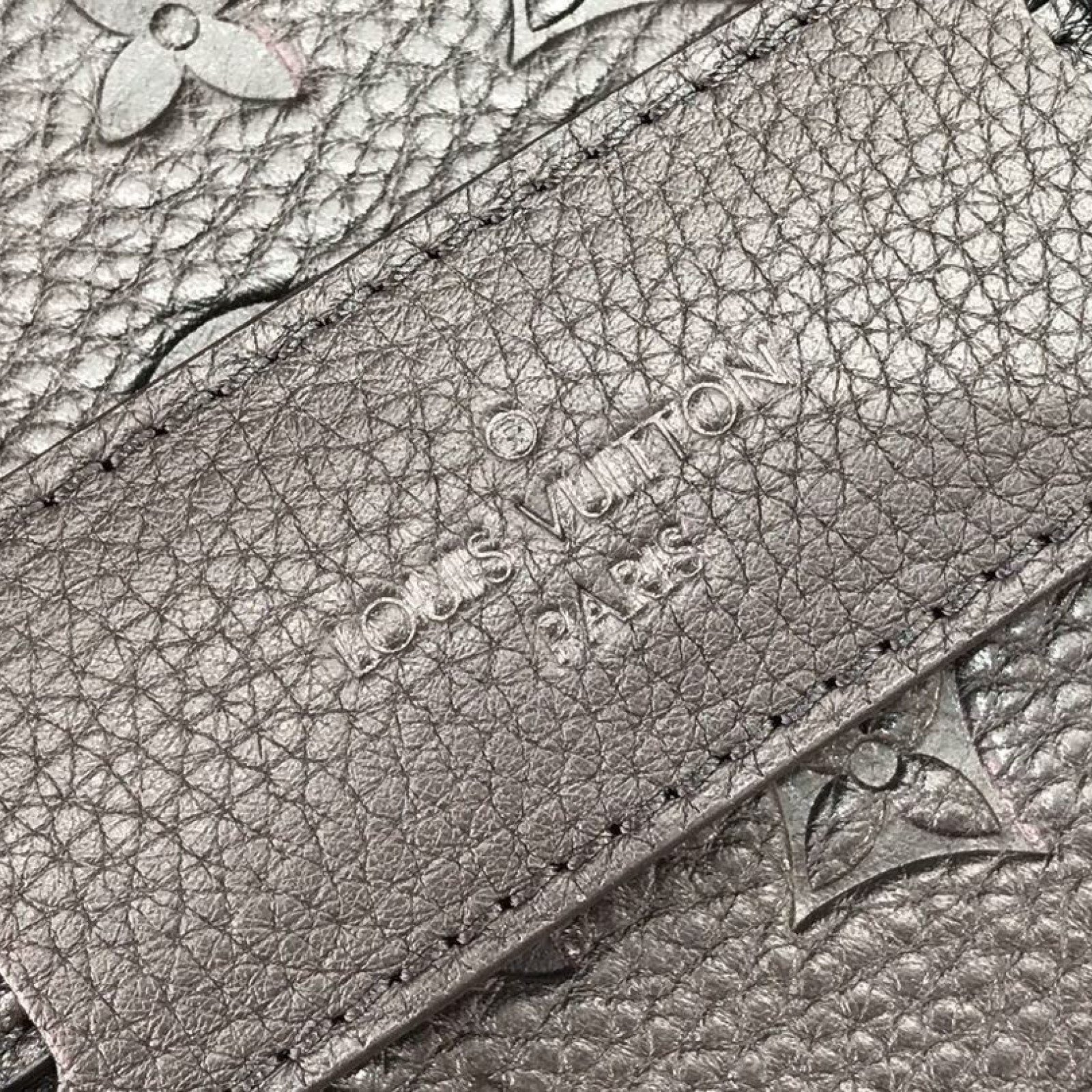 LV SOFT TRUNK M55700