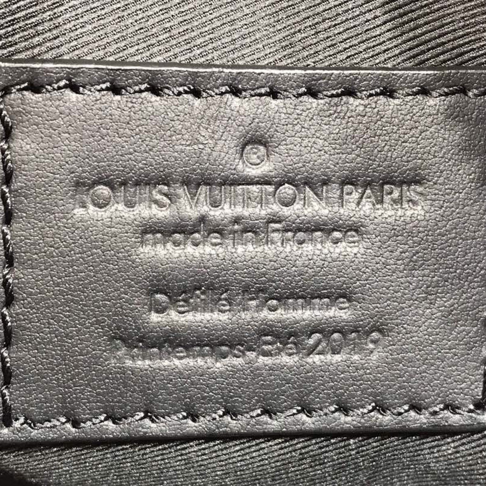 LV SOFT TRUNK M55700