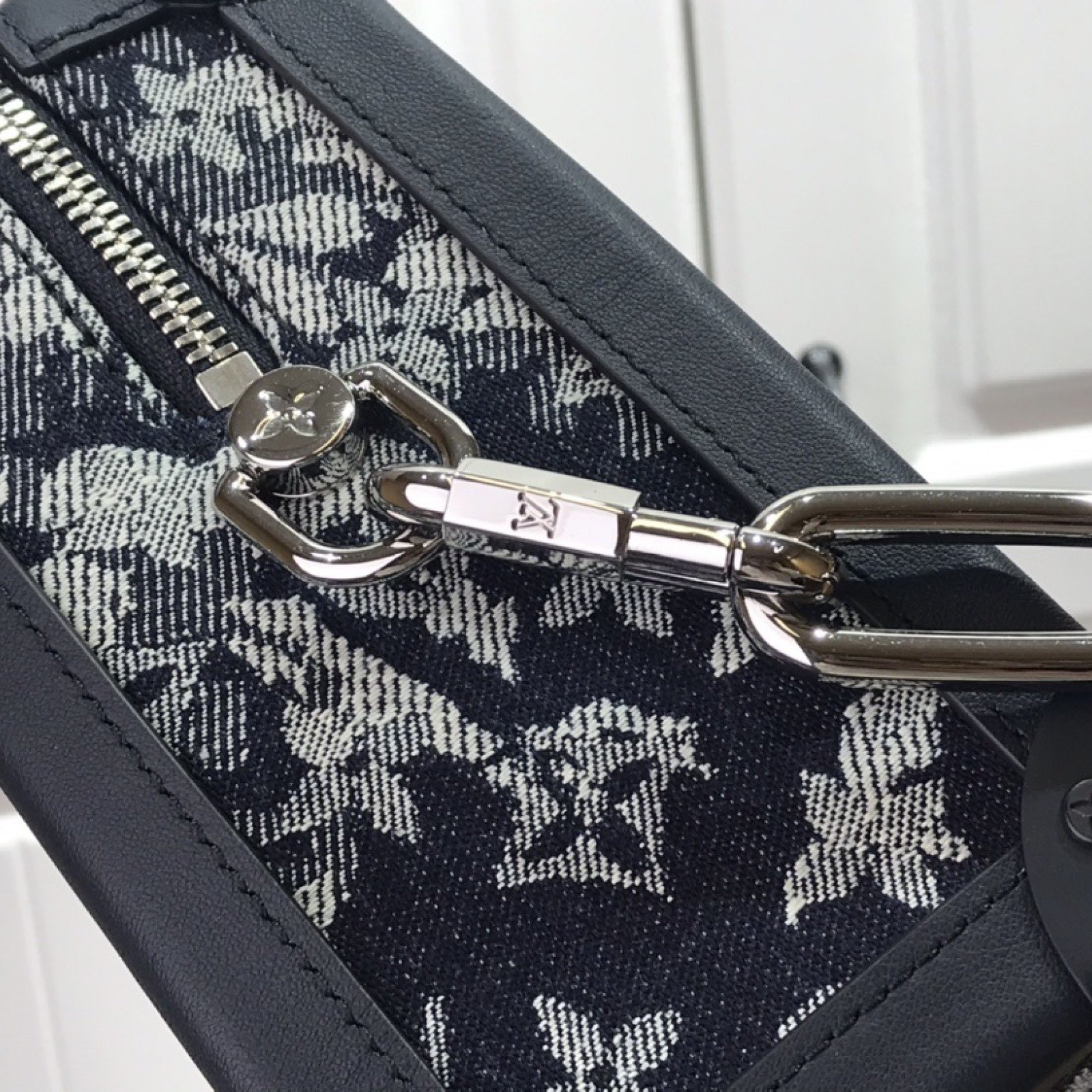LV SOFT TRUNK M57283