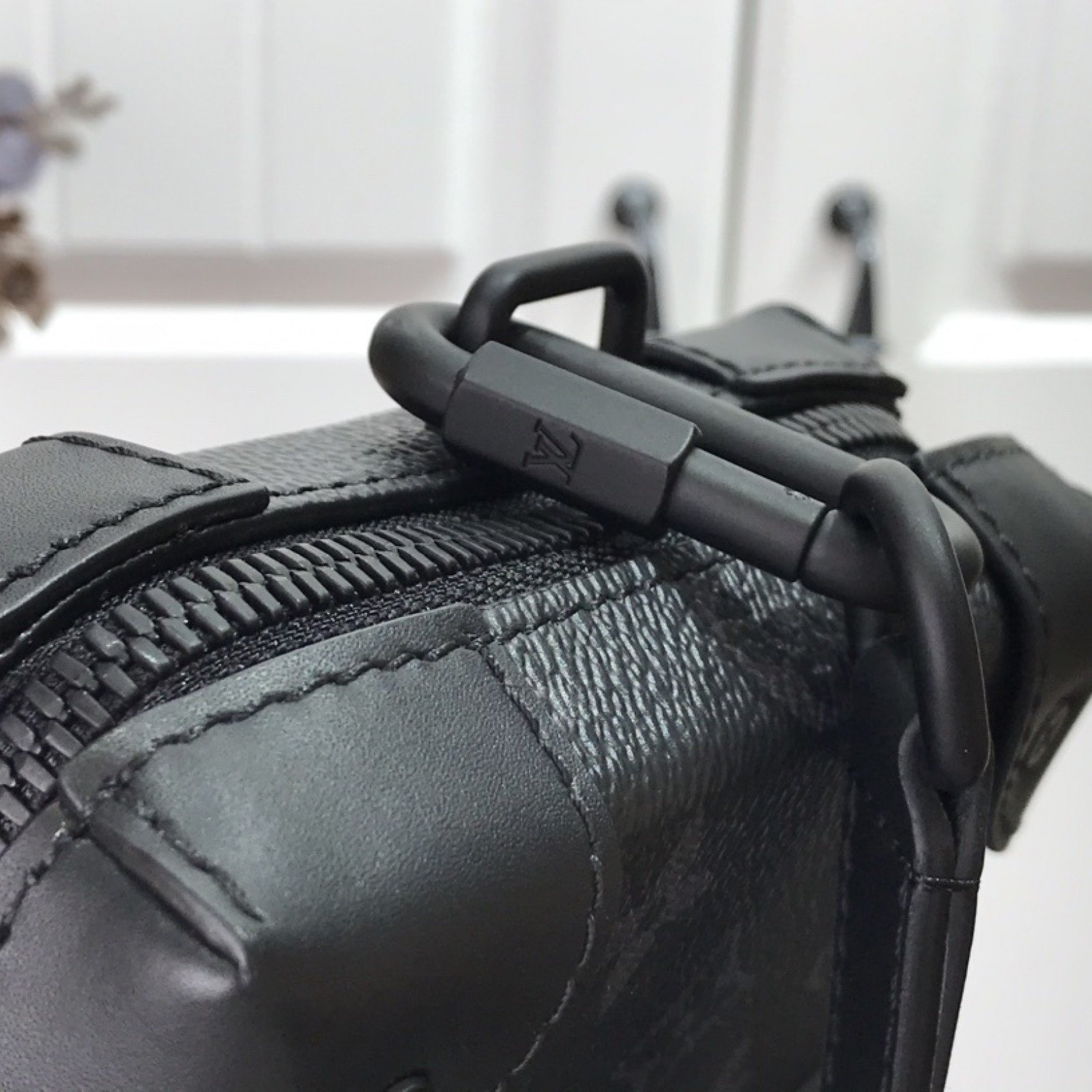 LV SOFT TRUNK WALLET M45671