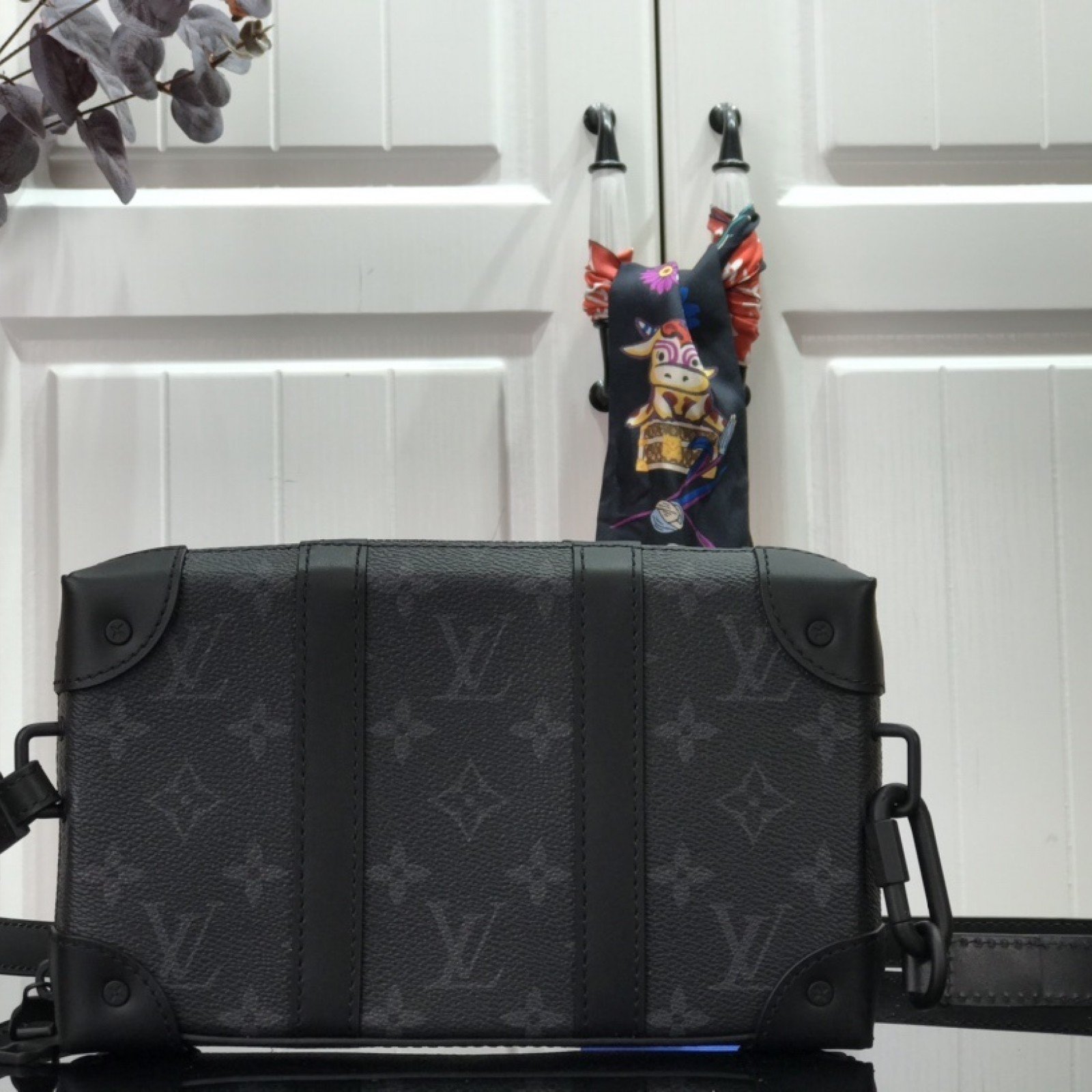 LV SOFT TRUNK WALLET M45671