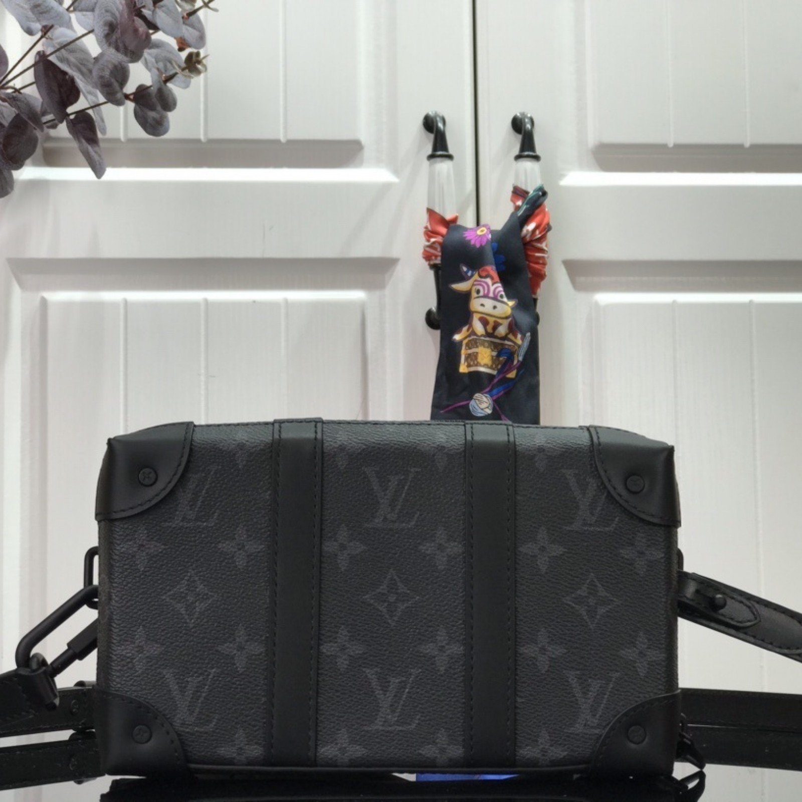 LV SOFT TRUNK WALLET M45671
