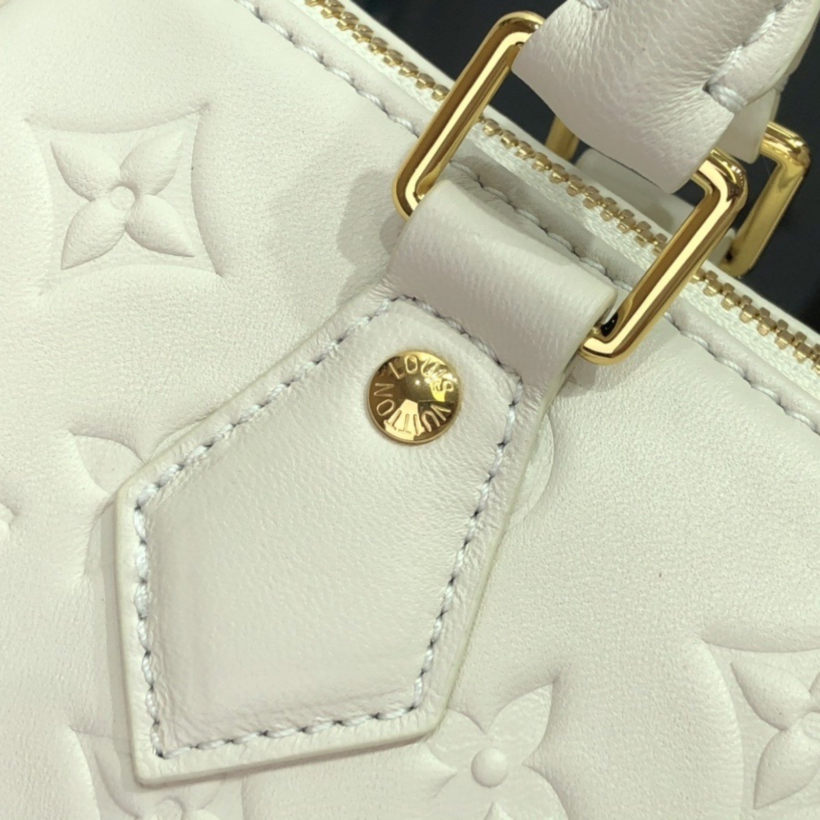 LV SPEEDY BANDOULIERE 22 M58736