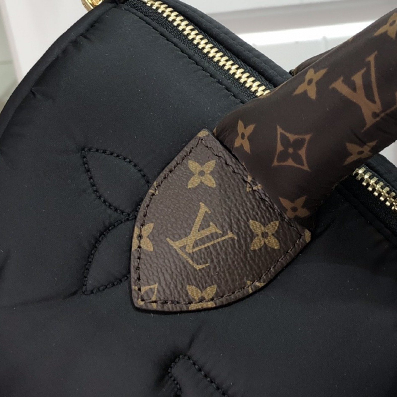 LV SPEEDY BANDOULIERE 25 M59008