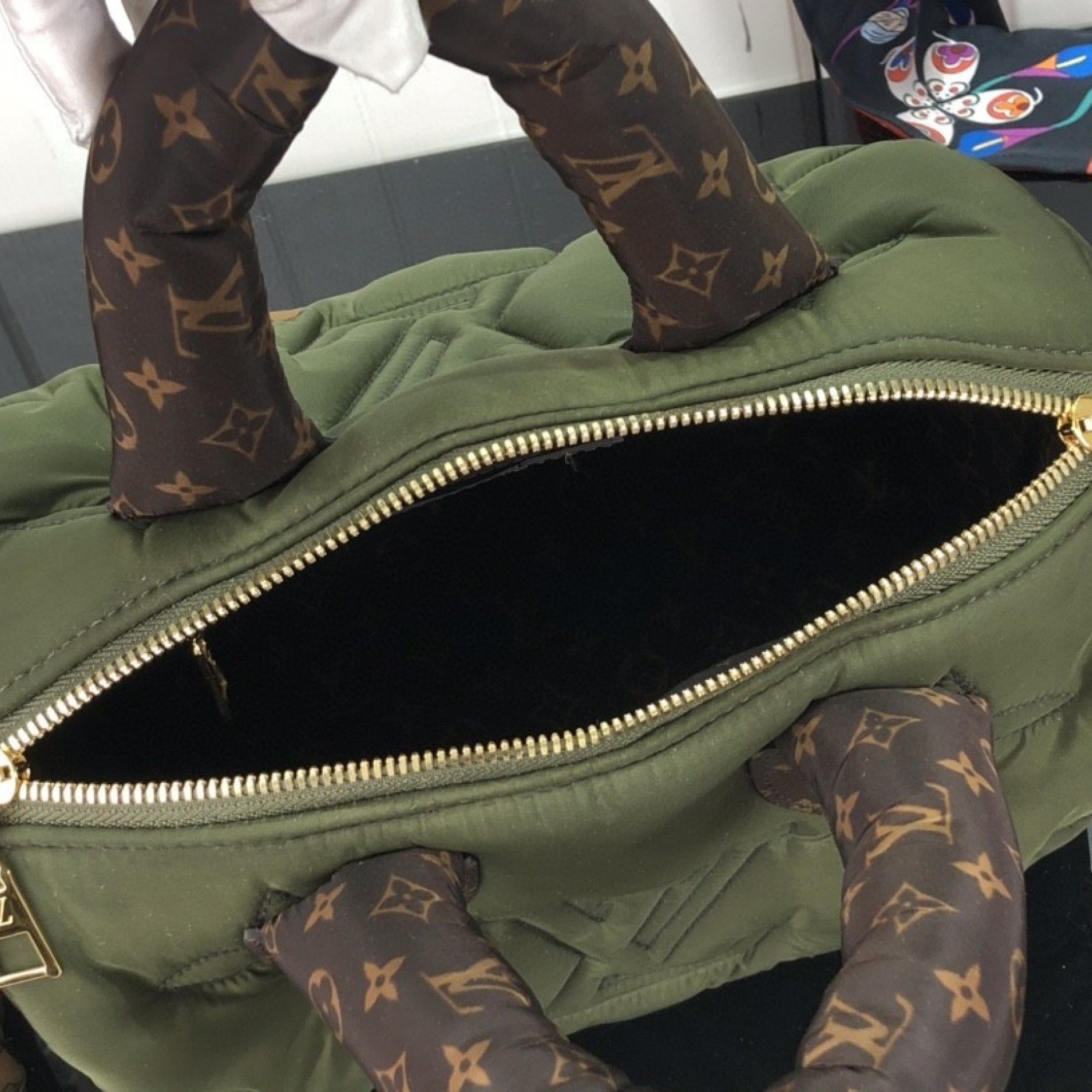 LV SPEEDY BANDOULIERE 25 M59008