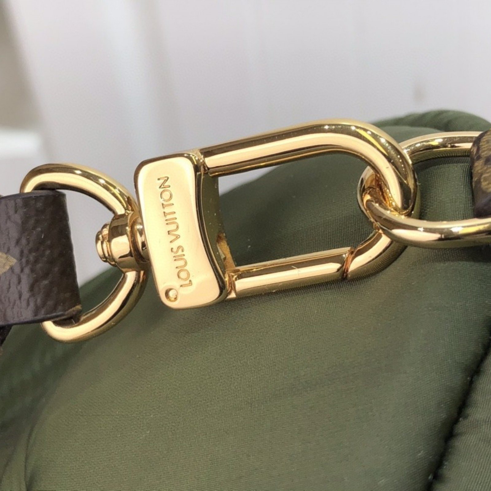 LV SPEEDY BANDOULIERE 25 M59008