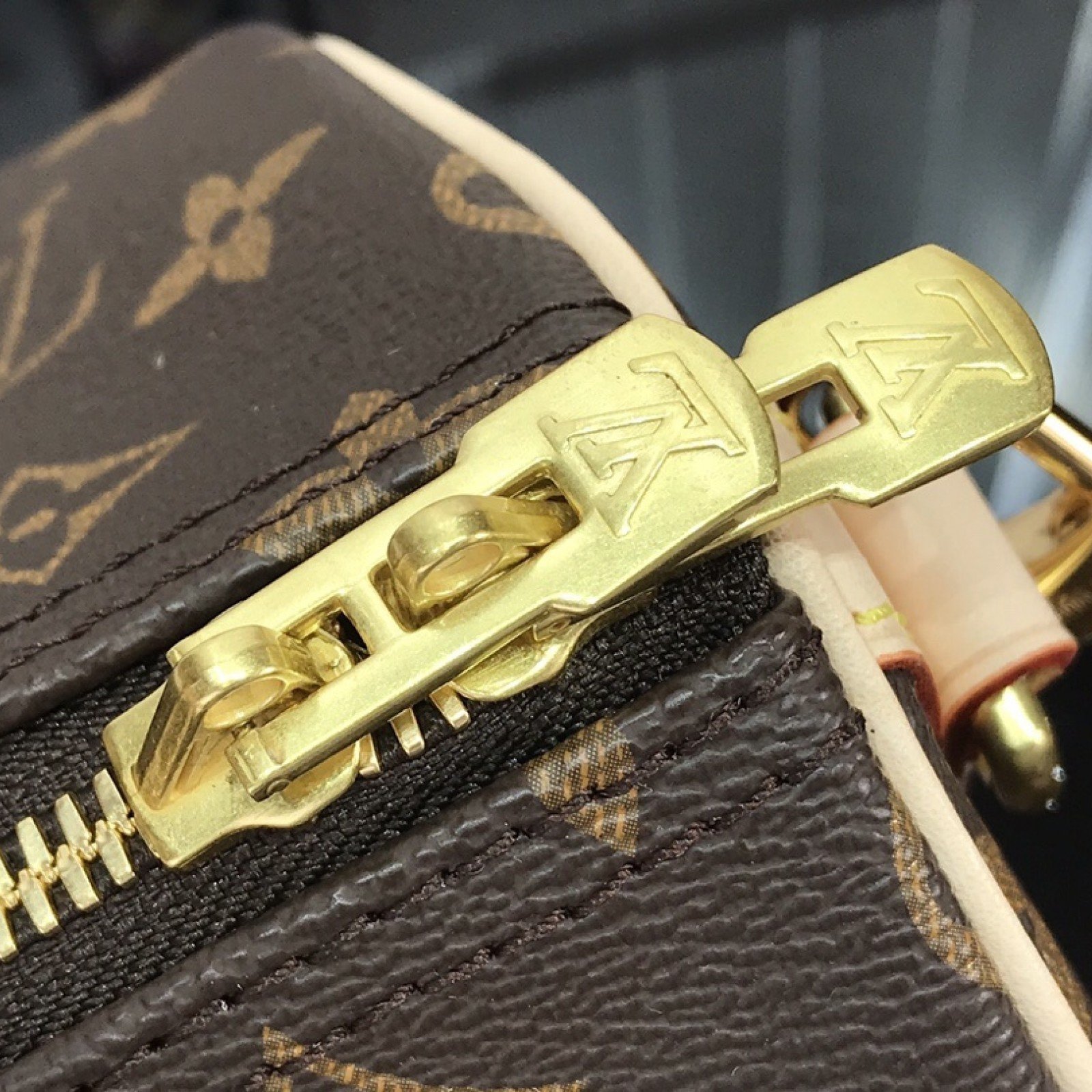 LV SPEEDY BANDOULIERE 30 M41112YH