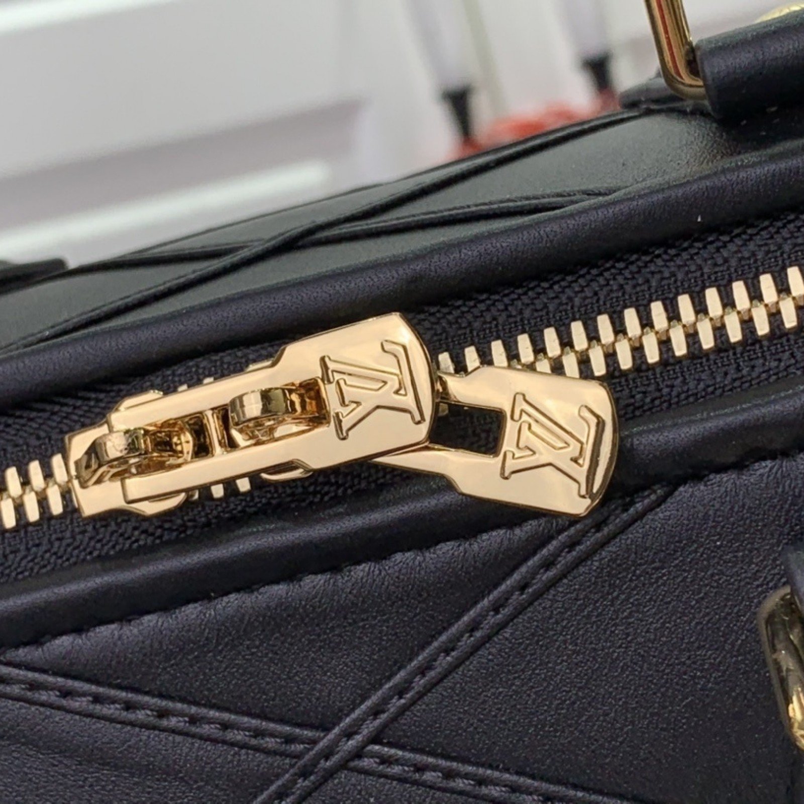 LV SPEEDY BANDOULIÈRE 25 m24206