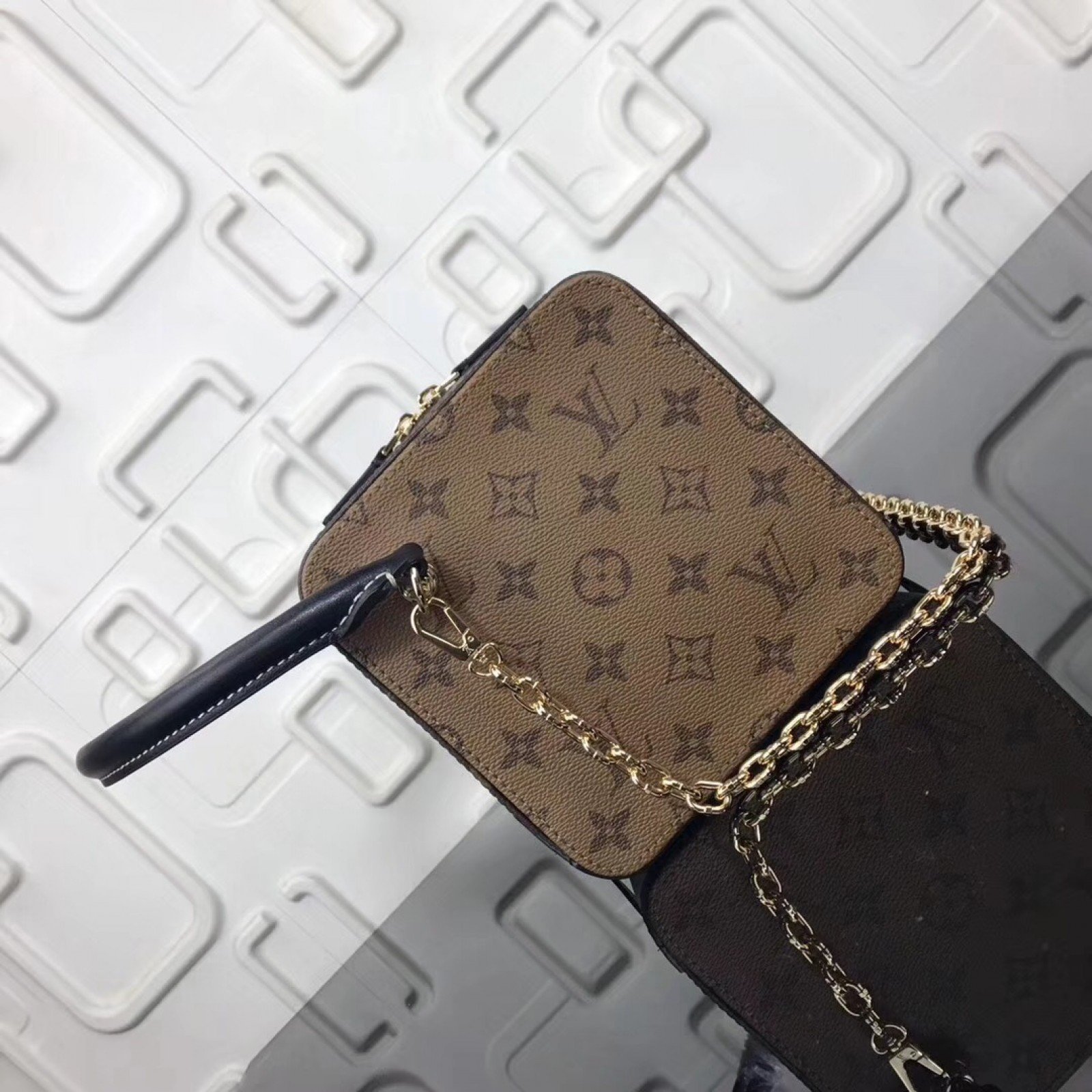 LV SQUARE Bag M43589SZ