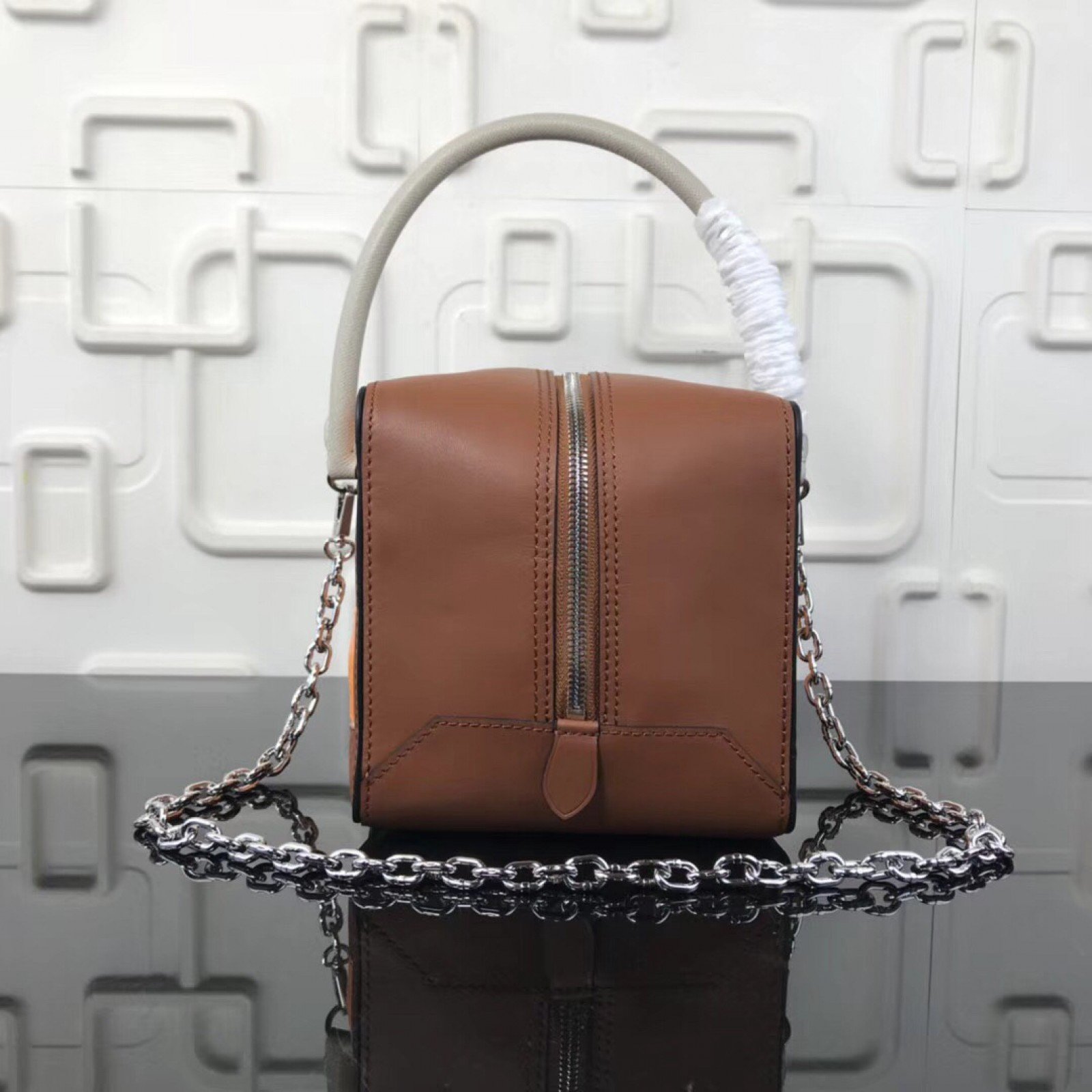LV SQUARE Bag M62791GZ