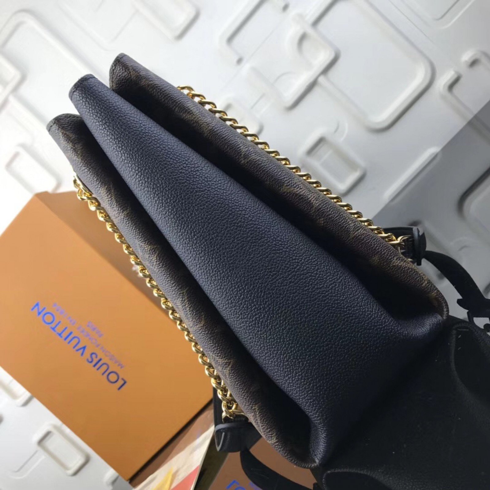 LV SURÈNE MM M43772