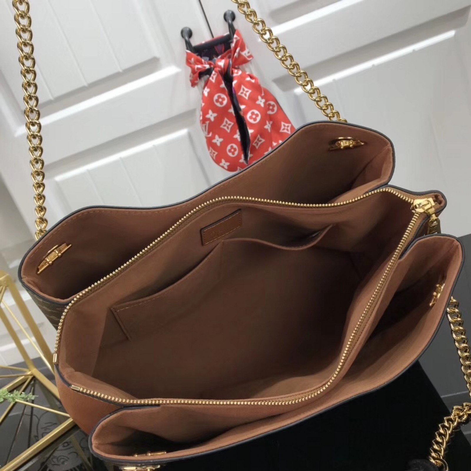 LV SURÈNE MM M43772