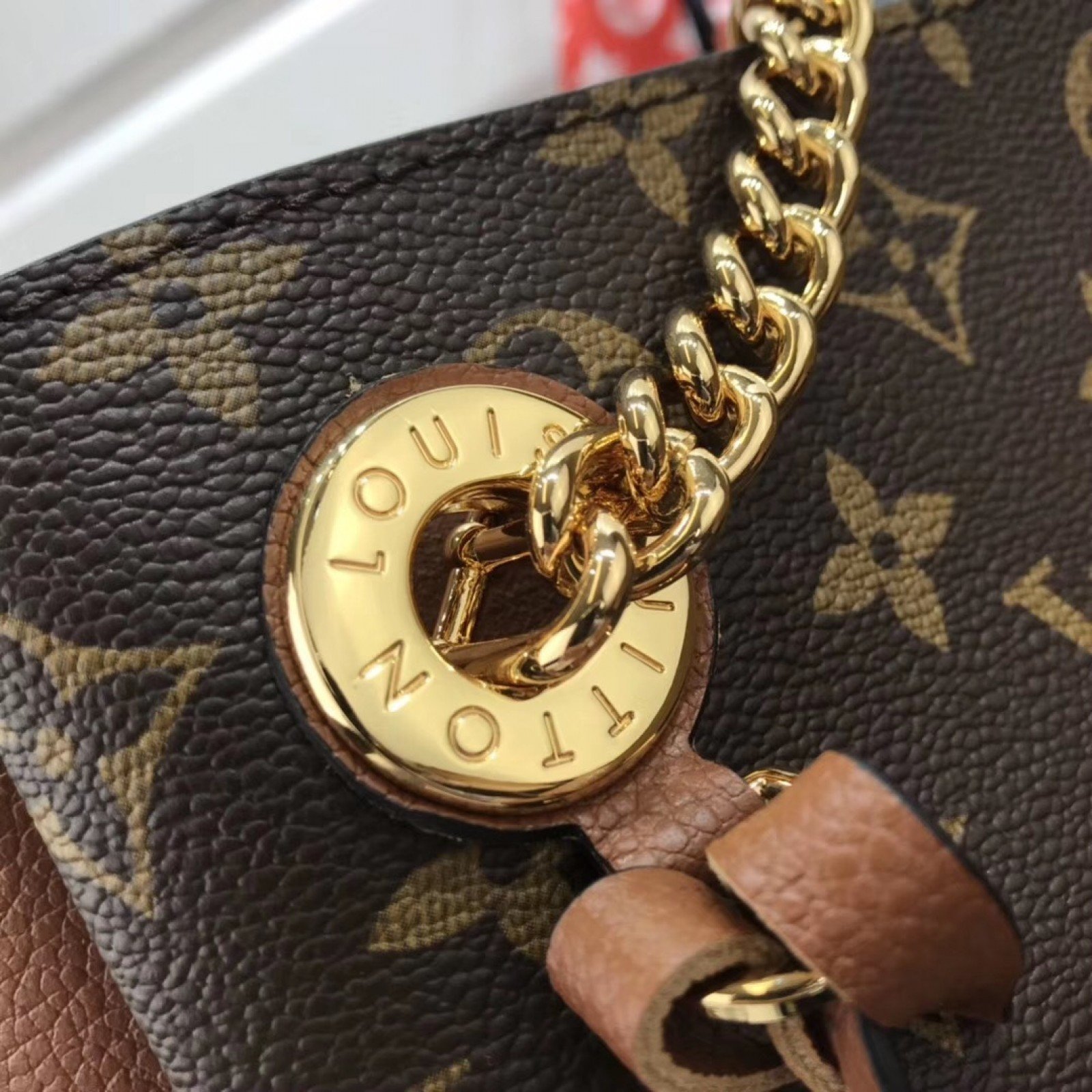 LV SURÈNE MM M43772
