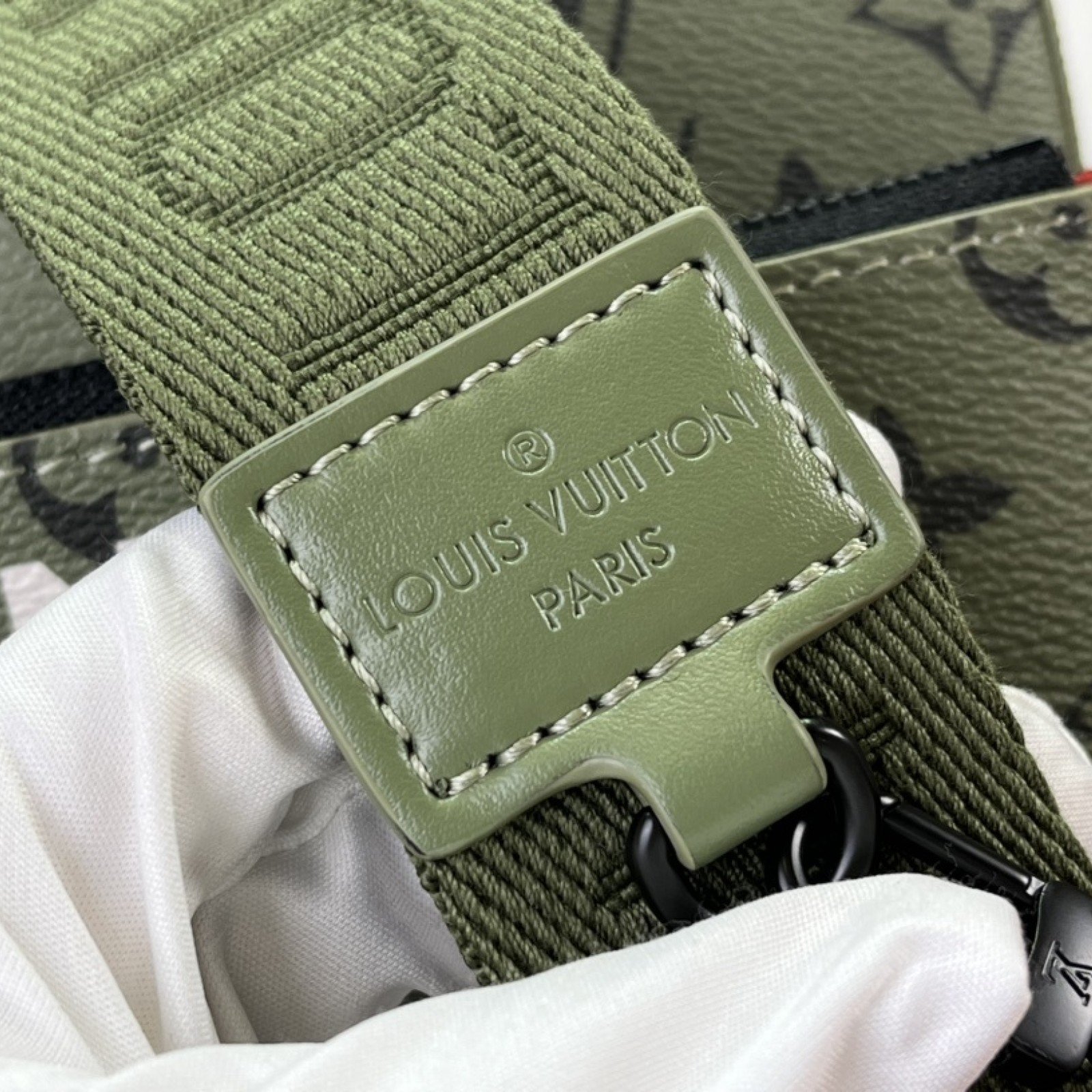 LV Should bag M23783