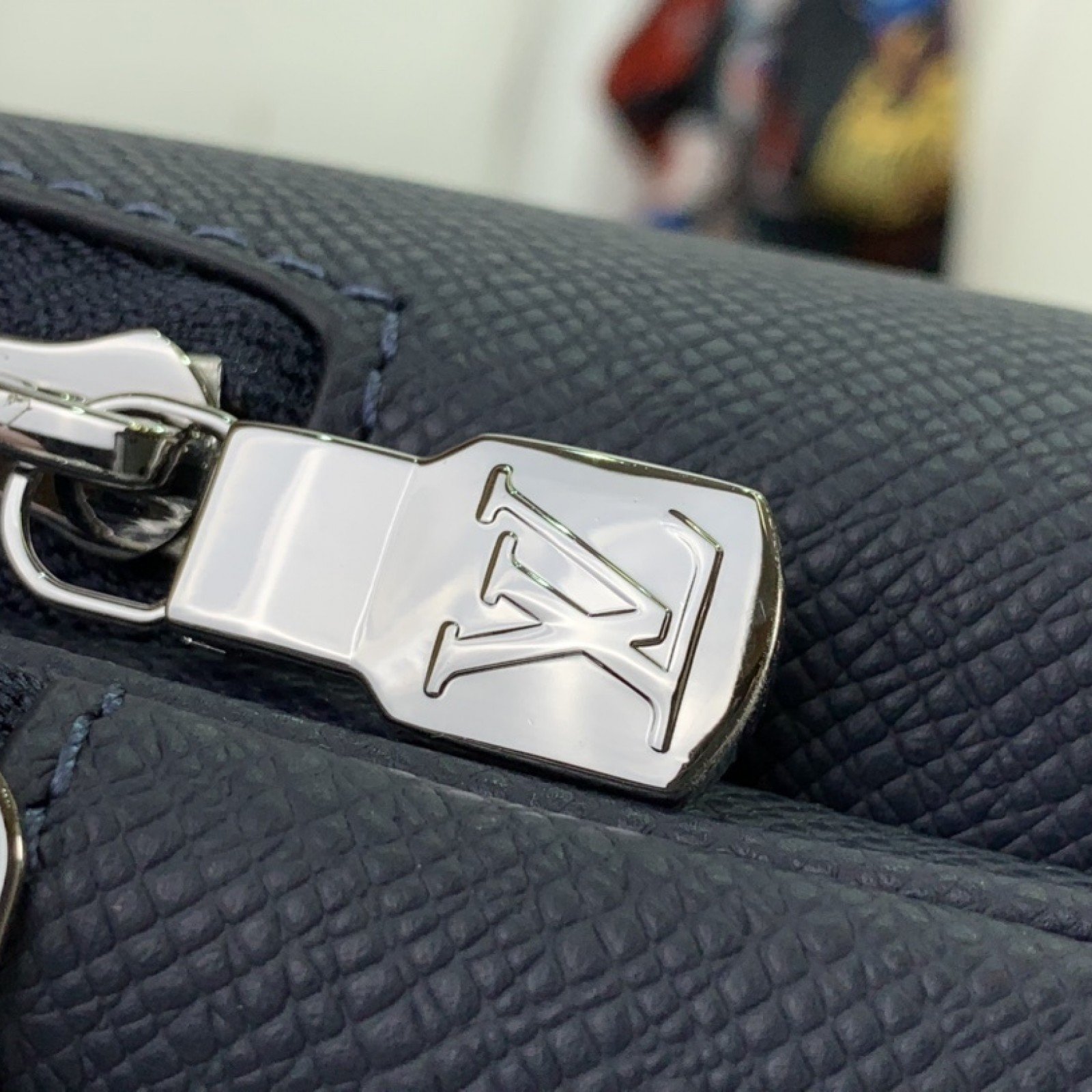 LV Should bag M30971
