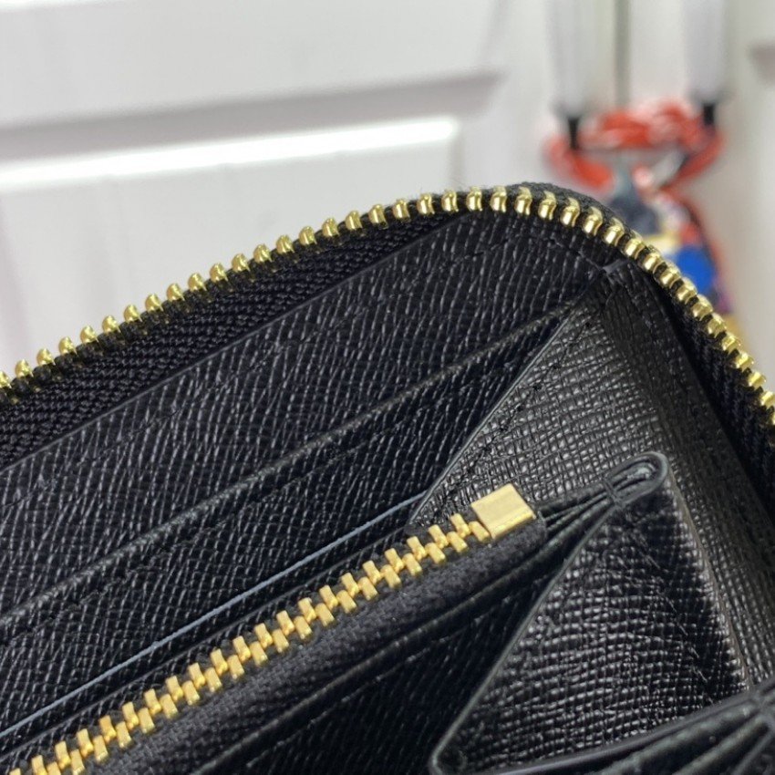 LV Should bag M82529